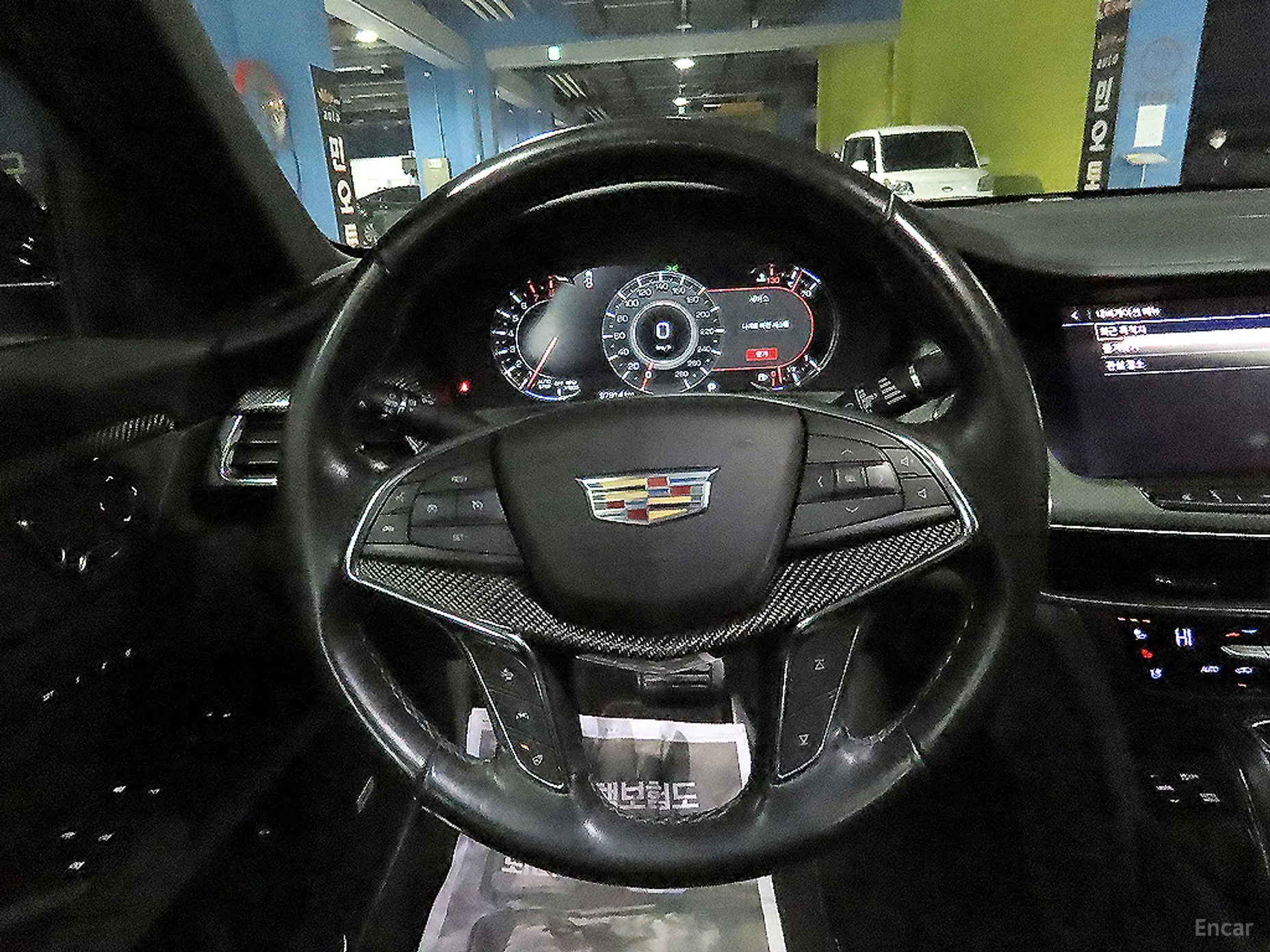 Cadillac CT6 превью 15