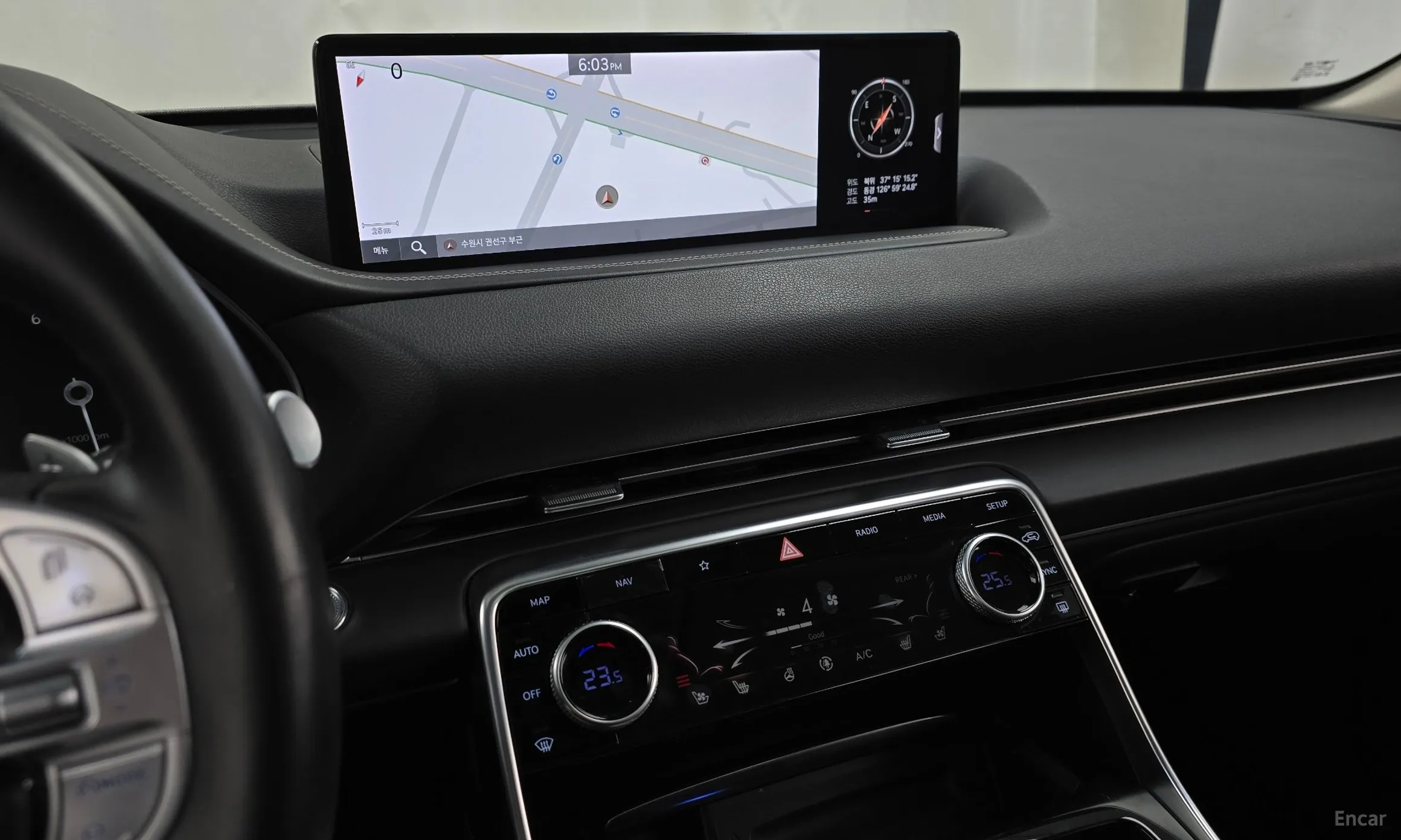 Genesis GV80 превью 14