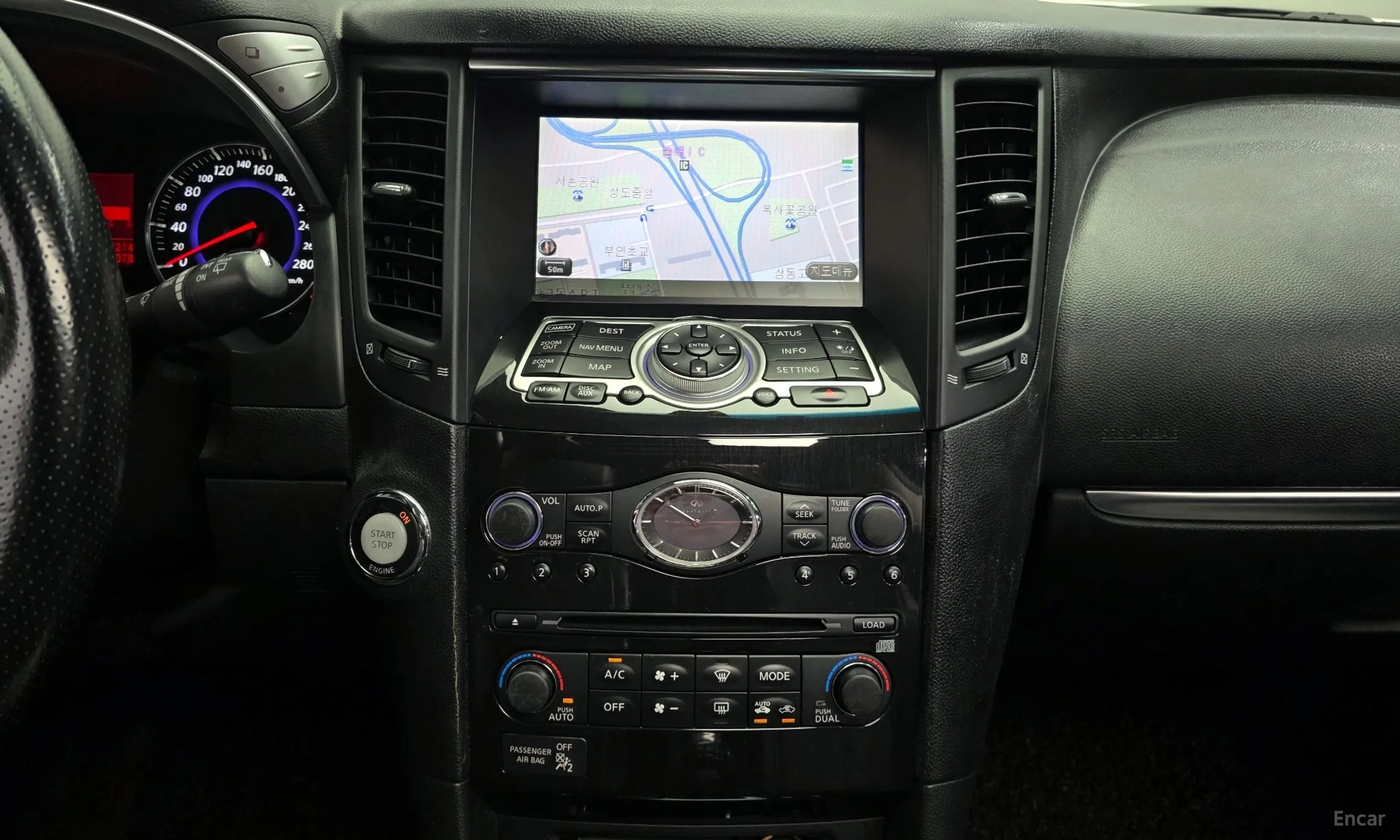 Infiniti FX35 превью 15