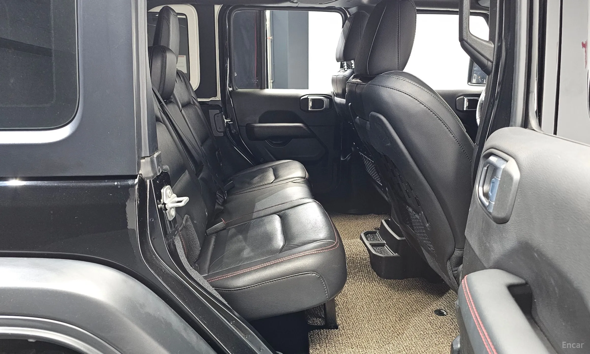 Jeep Wrangler (JL) превью 12