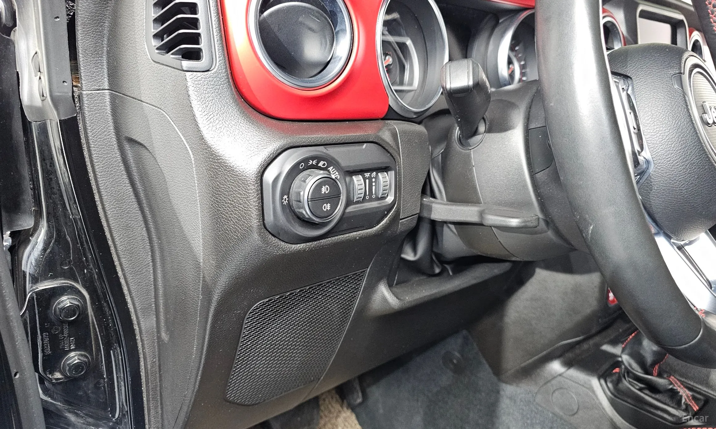 Jeep Wrangler (JL) превью 14
