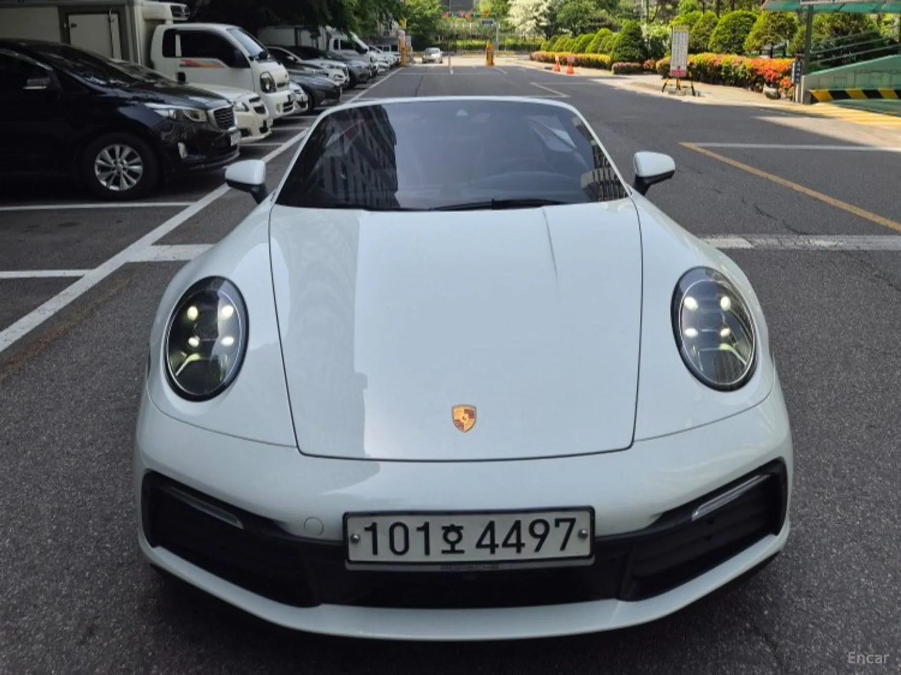 Porsche 911 (992) превью 3