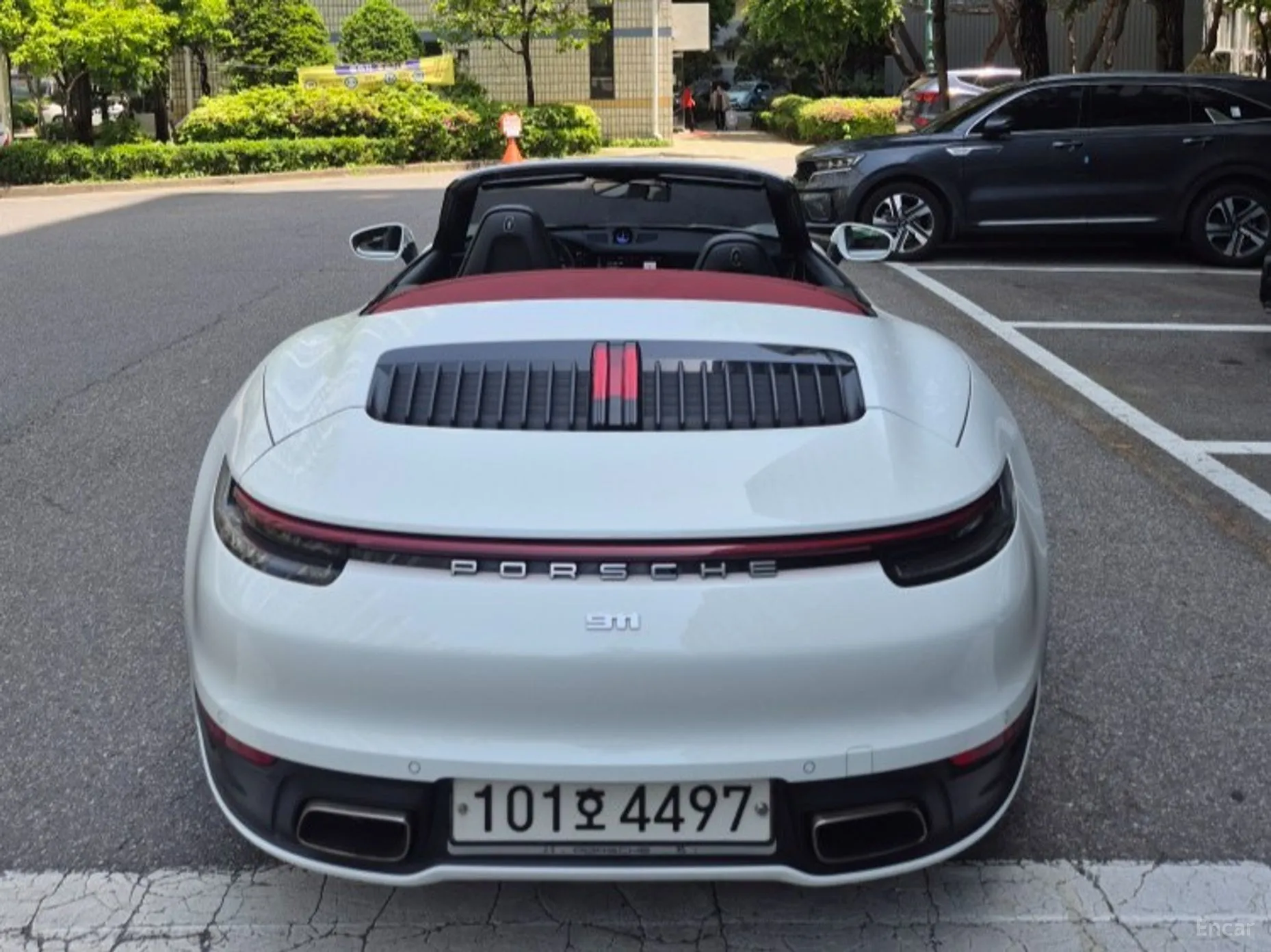 Porsche 911 (992) превью 4