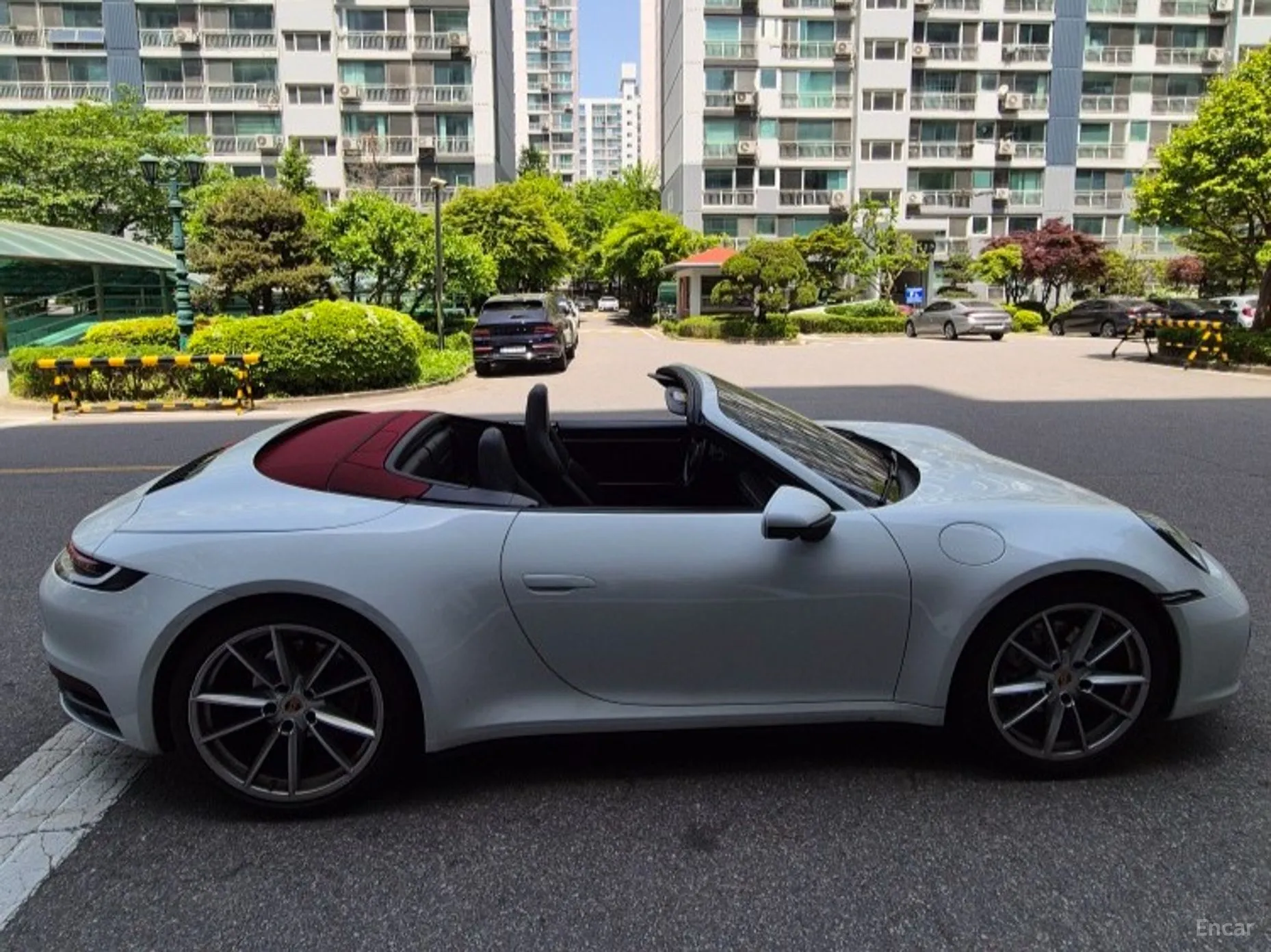 Porsche 911 (992) превью 5
