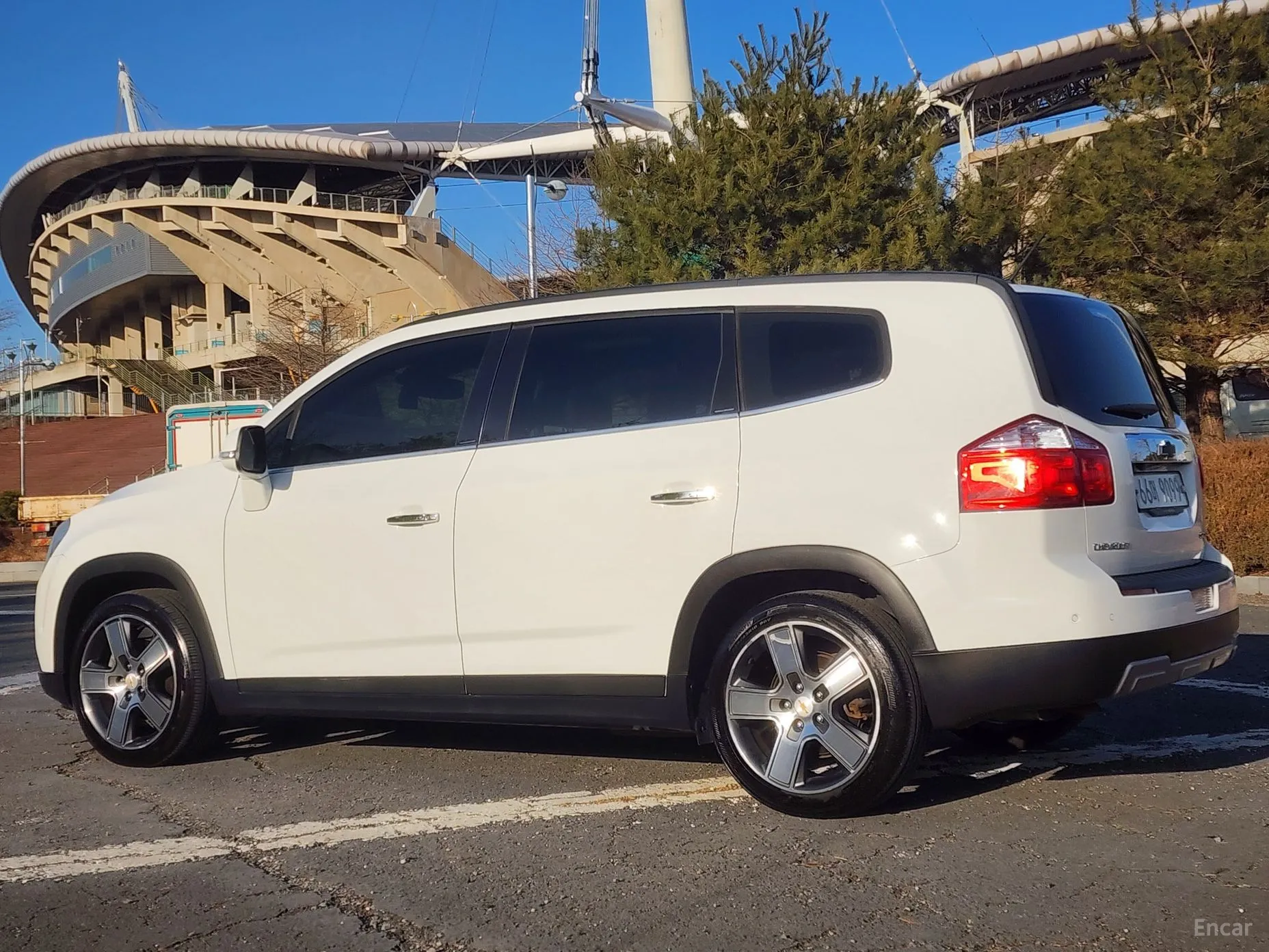 Chevrolet (GM Daewoo) Orlando превью 6