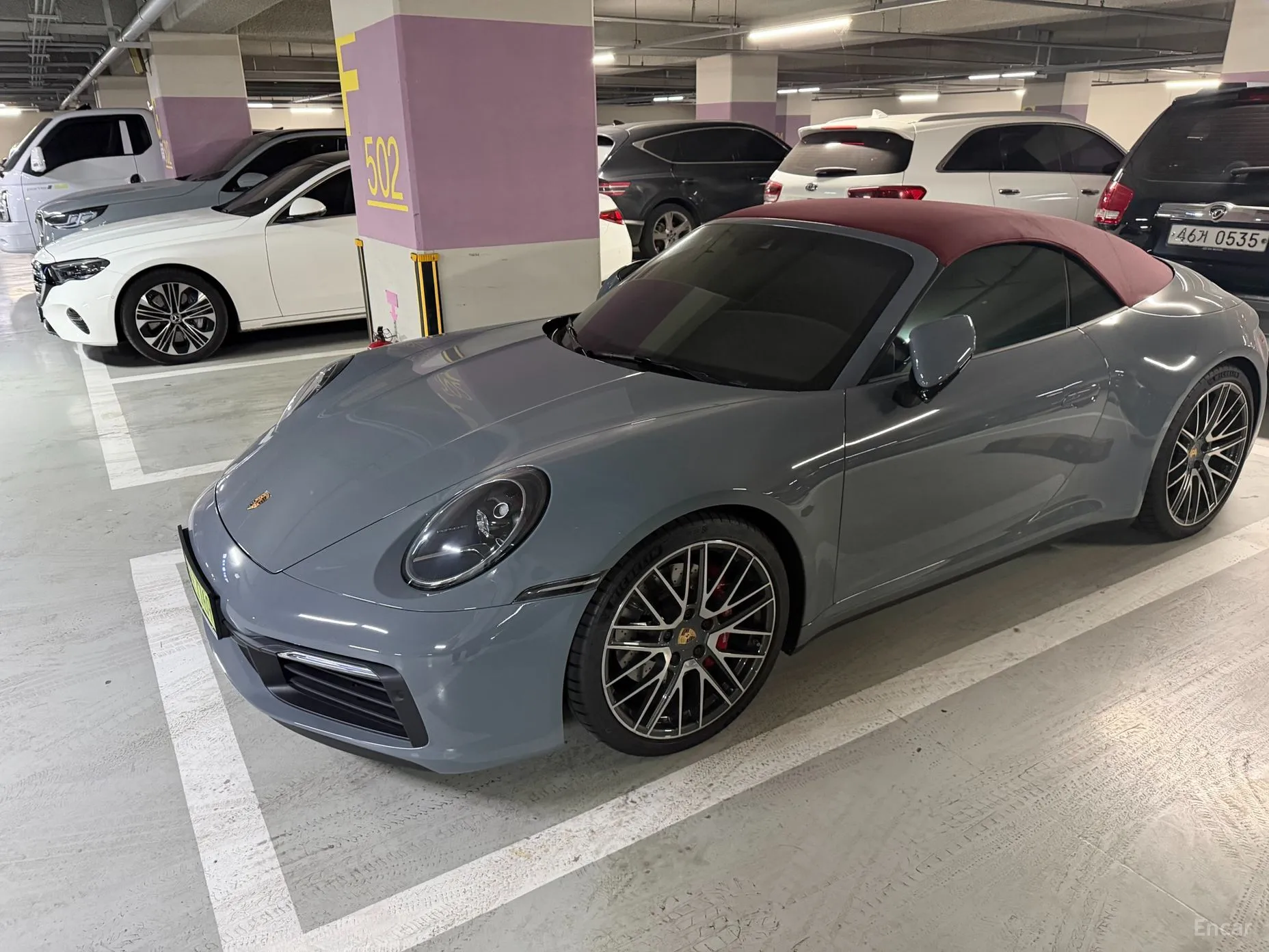 Porsche 911 (992)