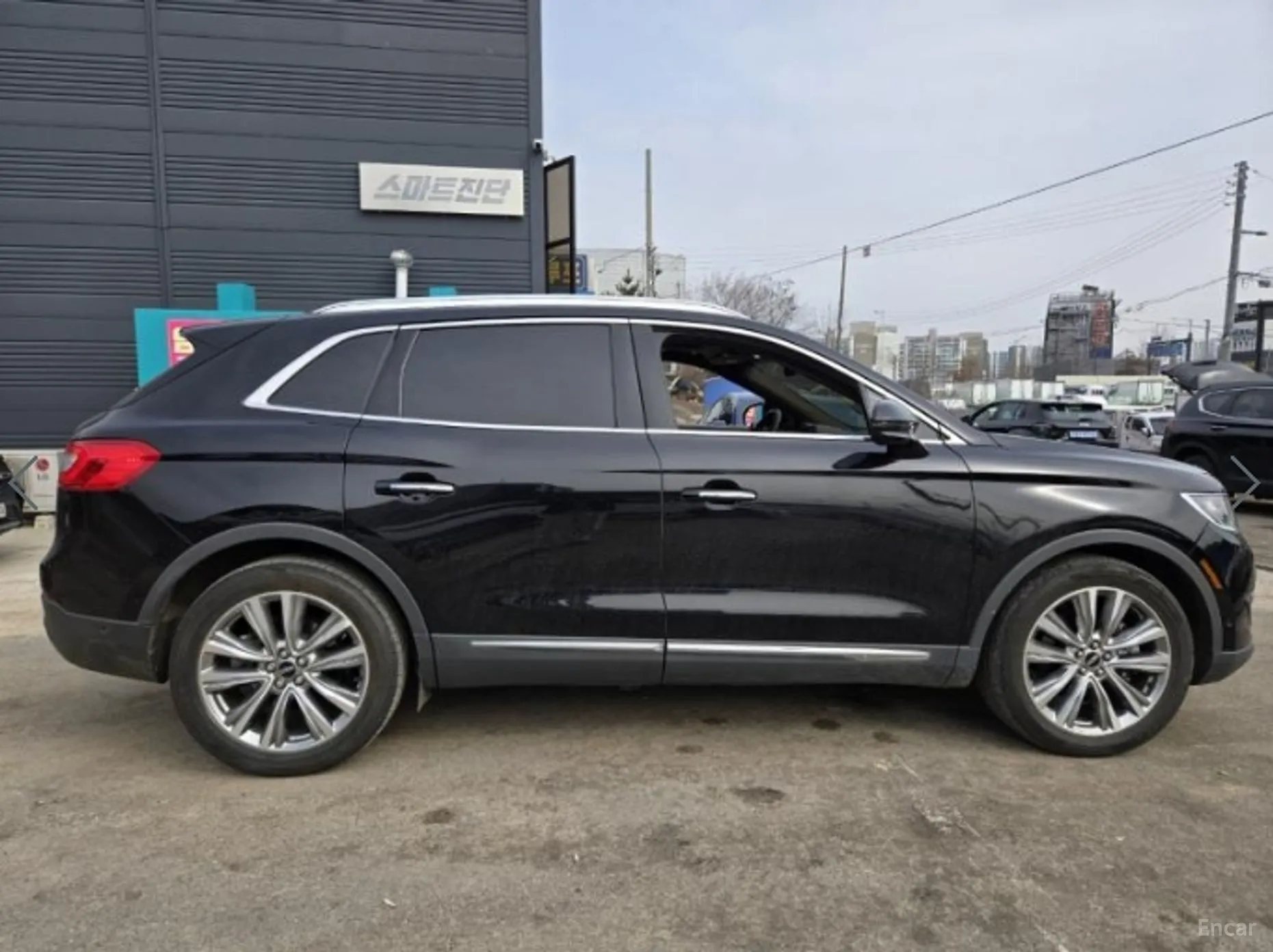 Lincoln MKX 2nd Generation превью 3