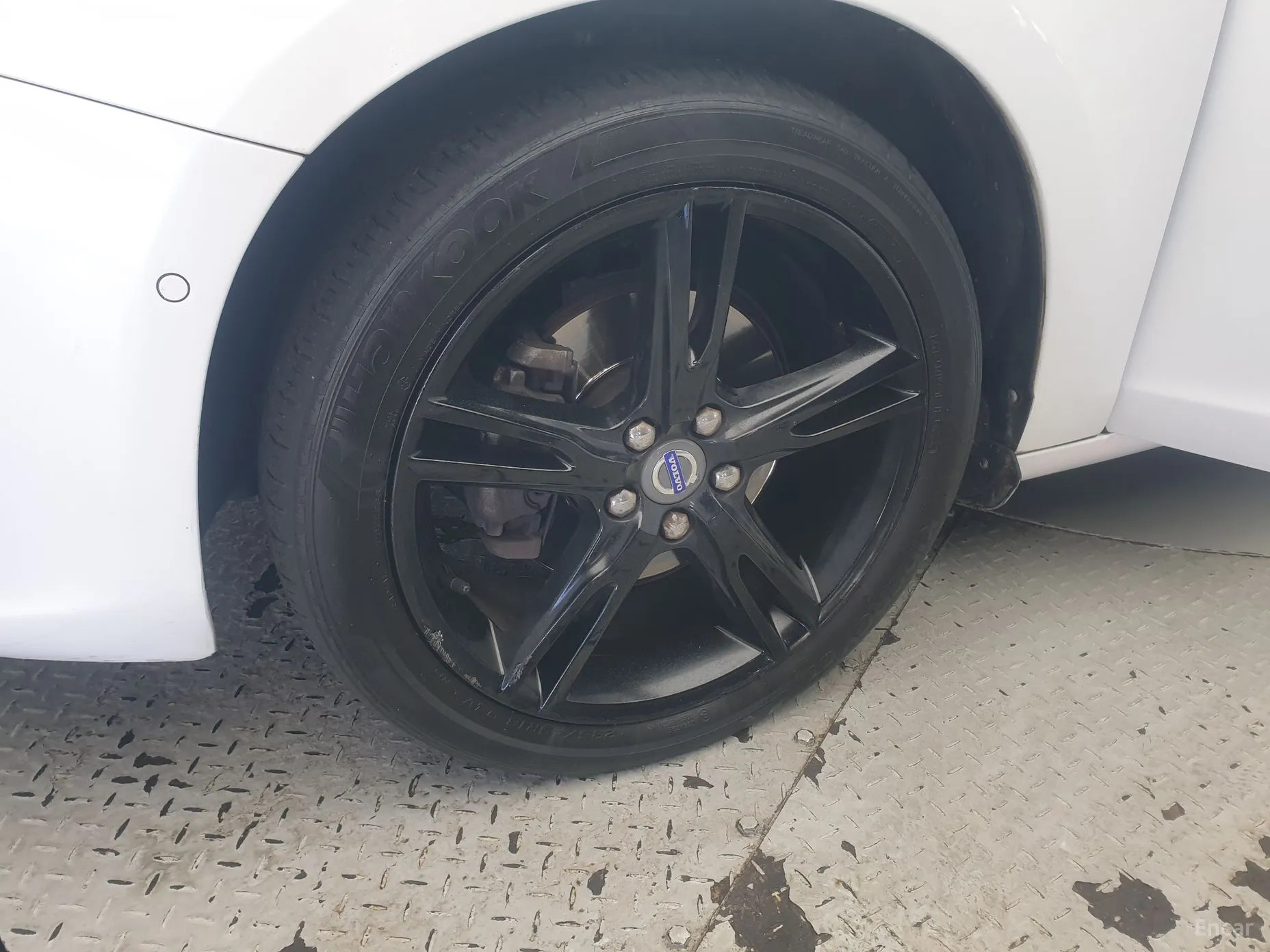 Volvo S60 превью 19