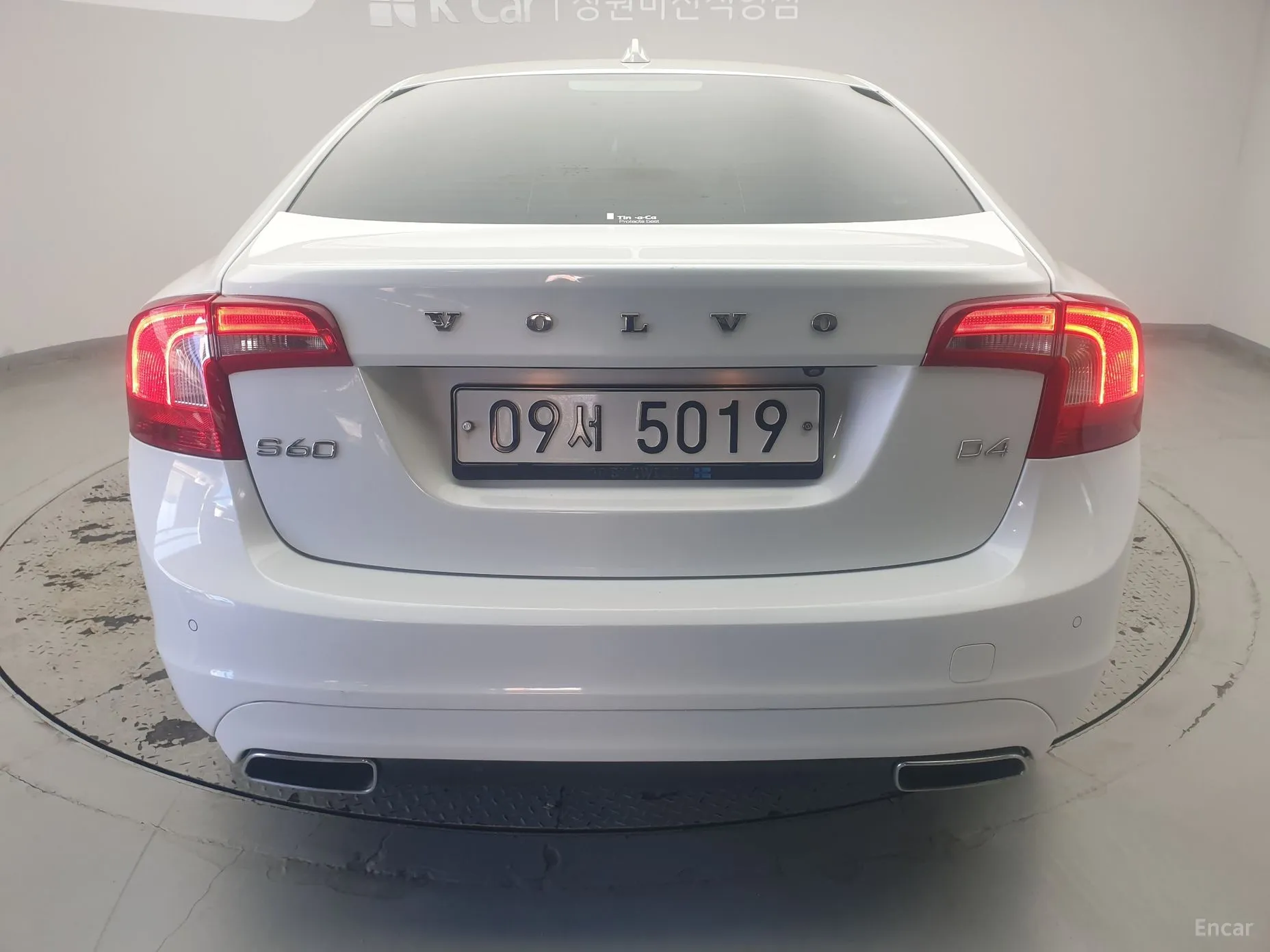 Volvo S60 превью 6