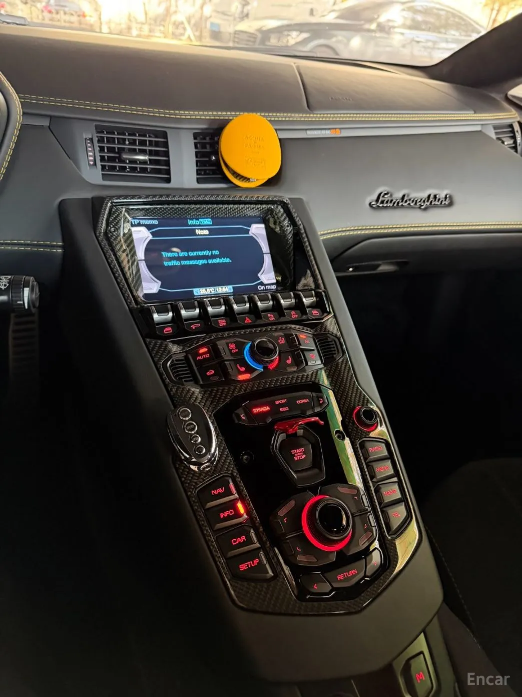 Lamborghini Aventador превью 11