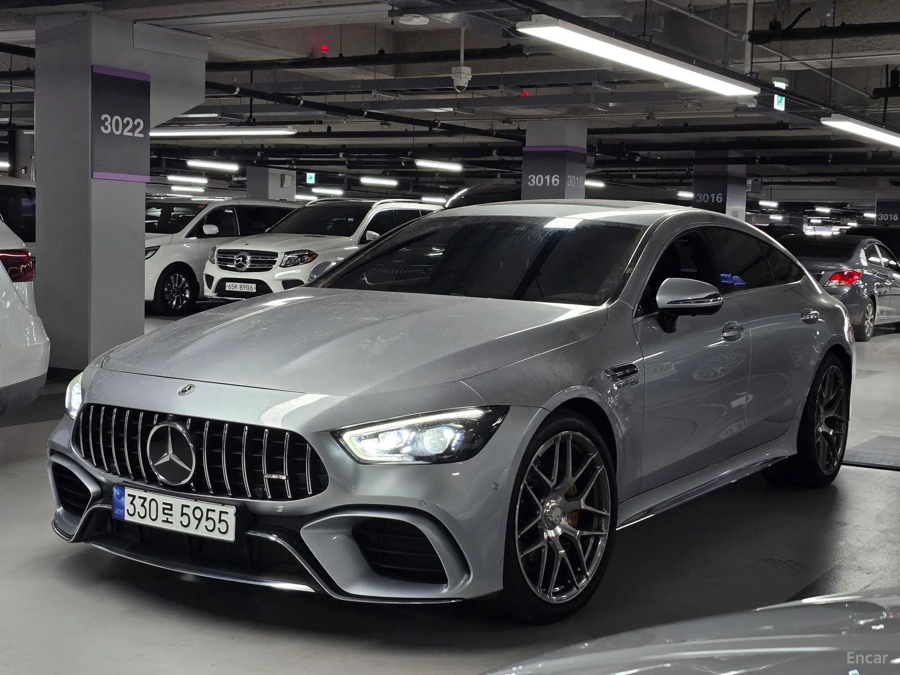 Mercedes Benz AMG GT