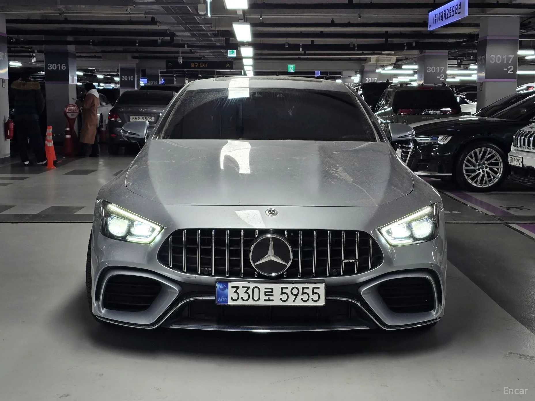 Mercedes Benz AMG GT