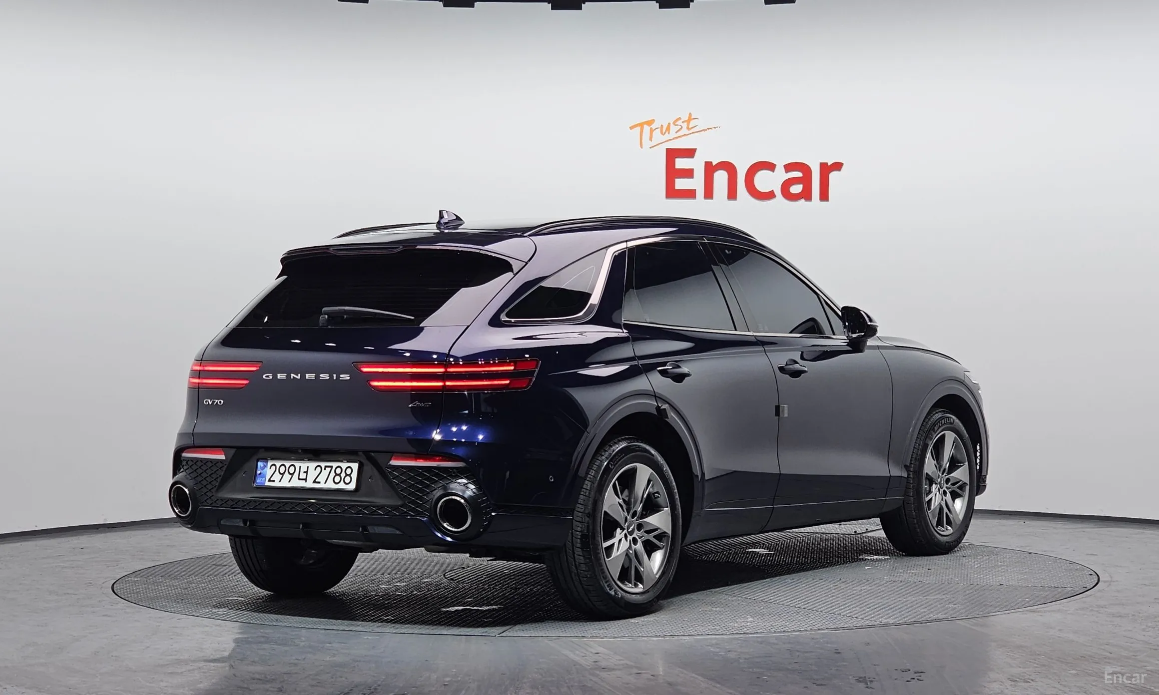 Genesis GV70 превью 2