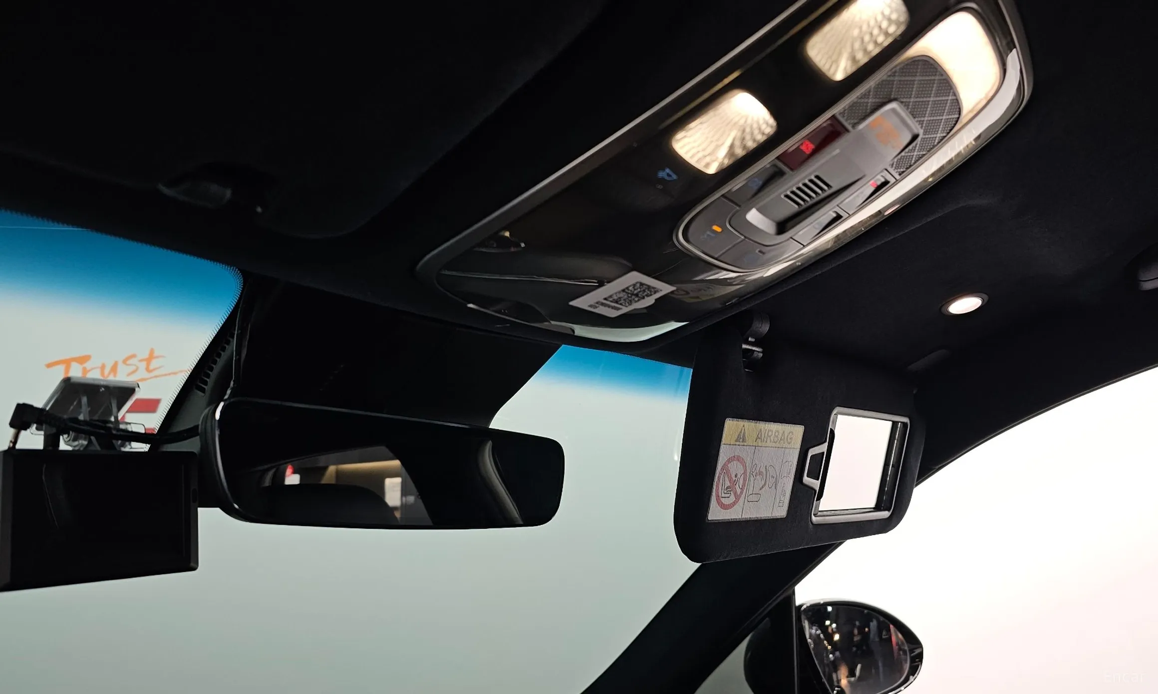 Genesis GV70 превью 16