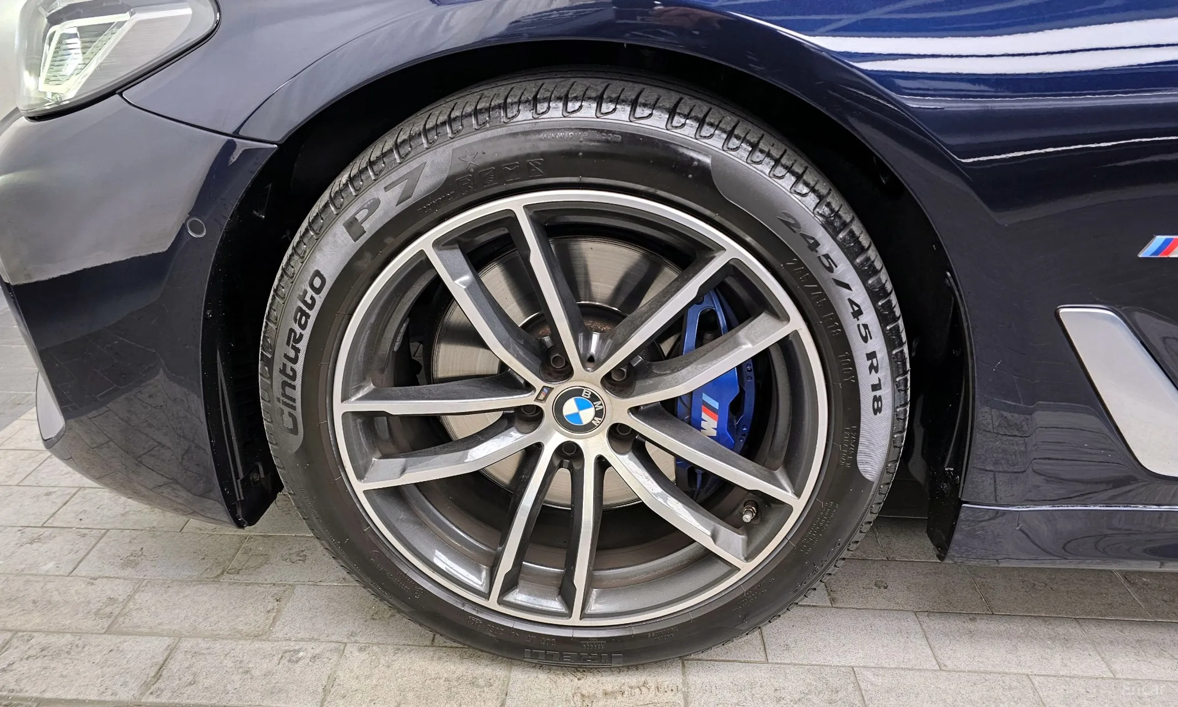 BMW 5 Series (G30) превью 5