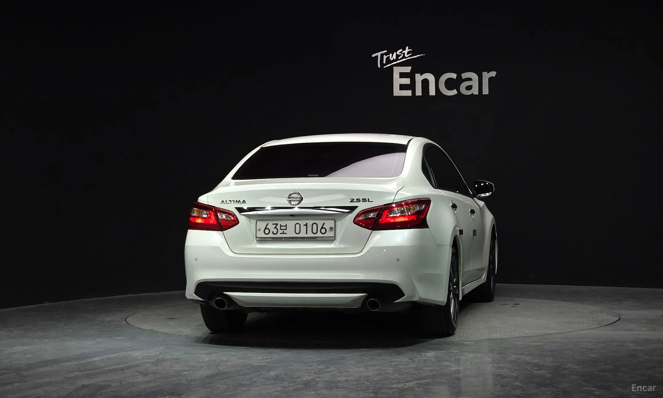 Nissan Altima превью 4