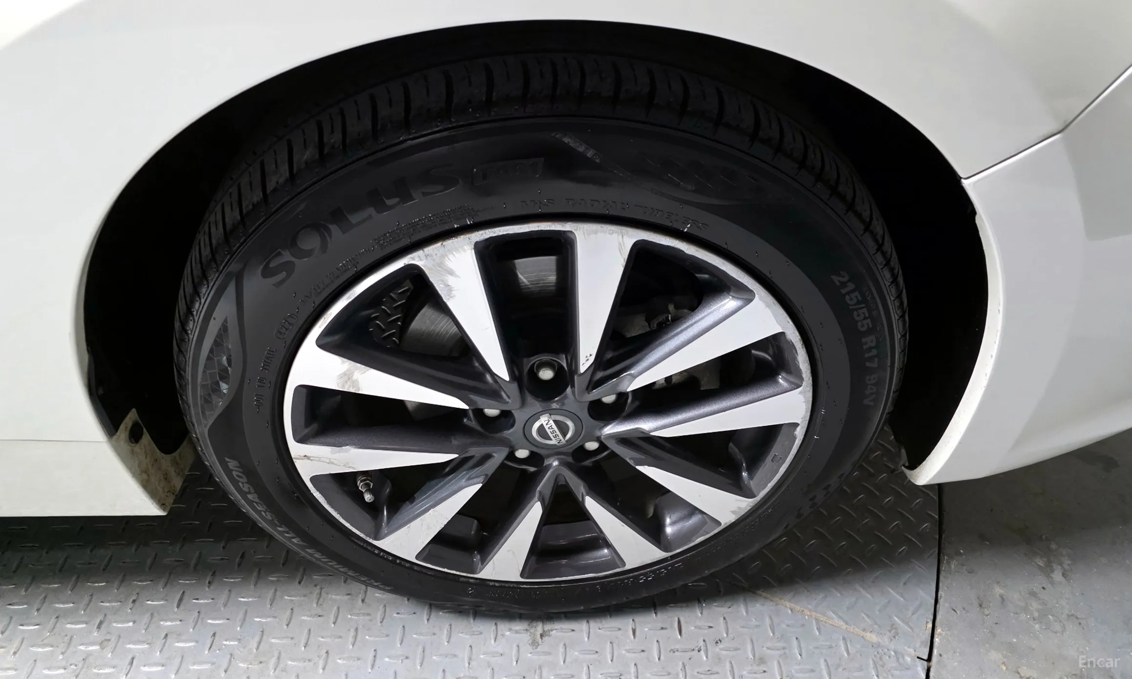 Nissan Altima превью 5