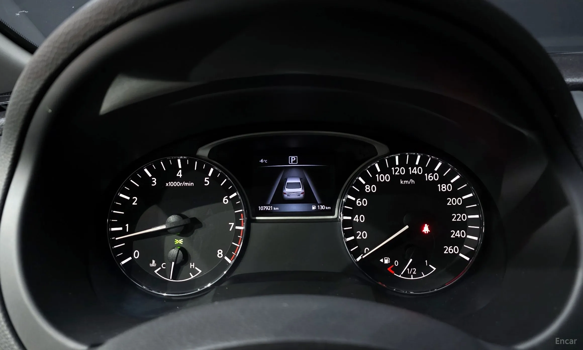 Nissan Altima превью 8