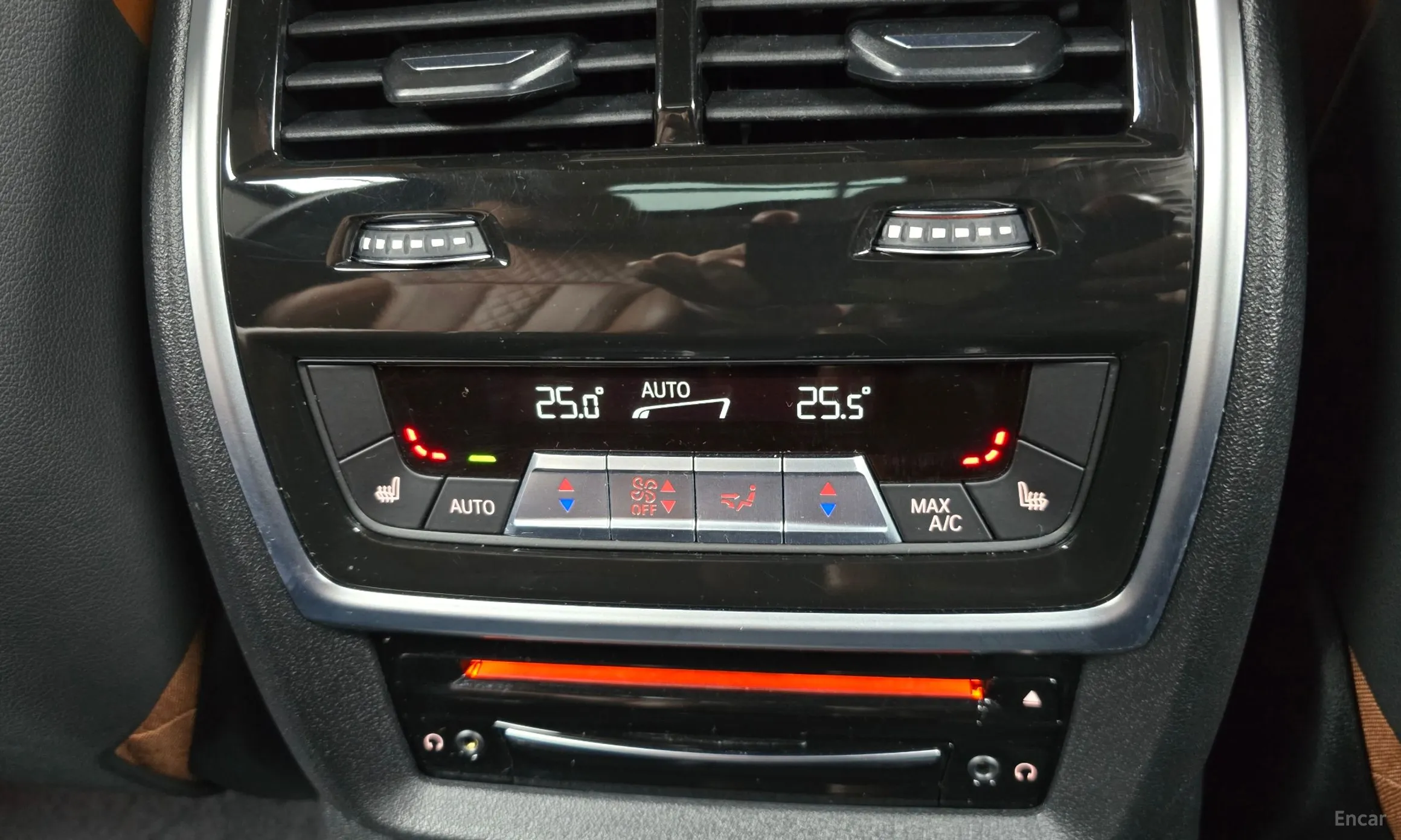 BMW X7 (G07) превью 18