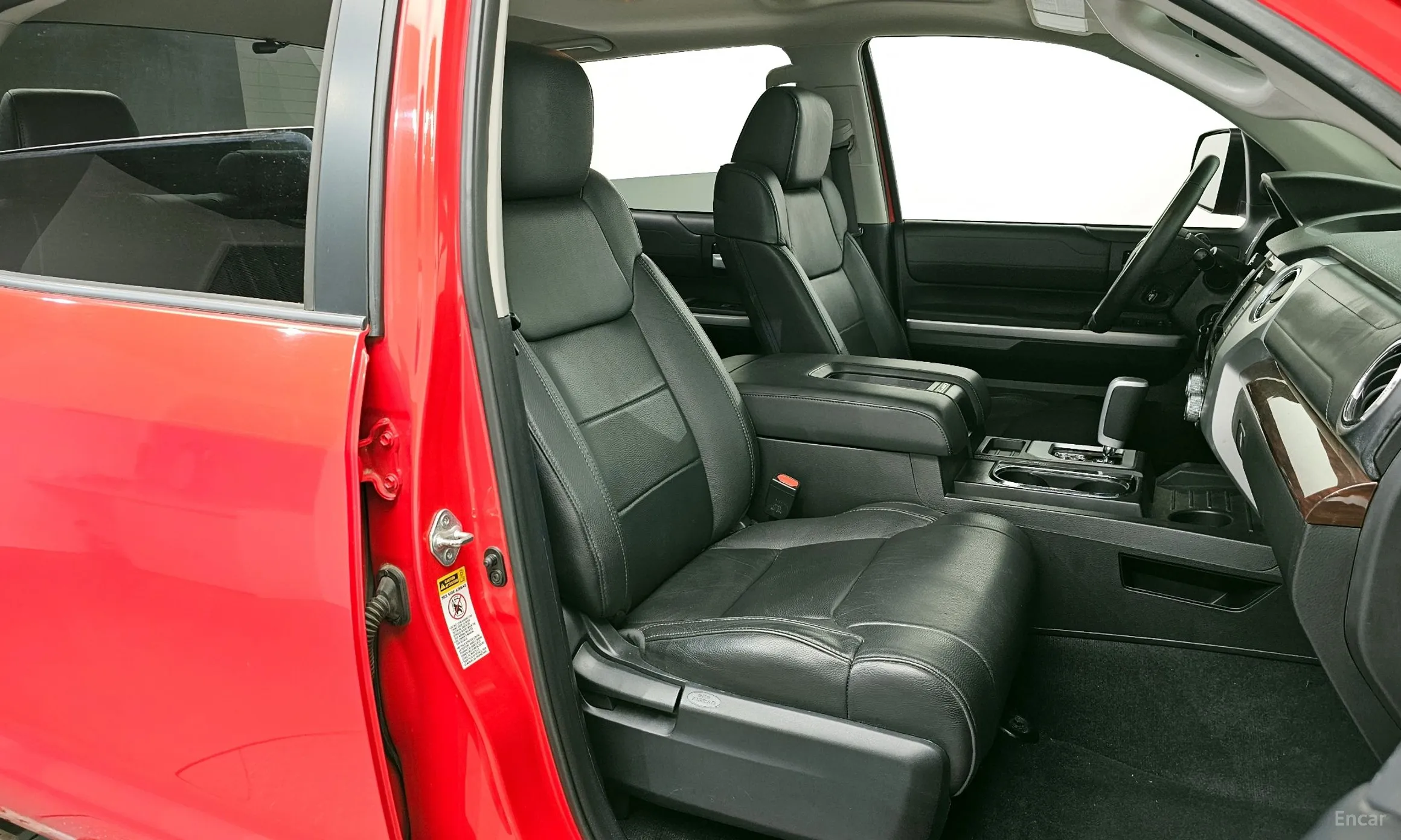 Toyota tundra превью 10