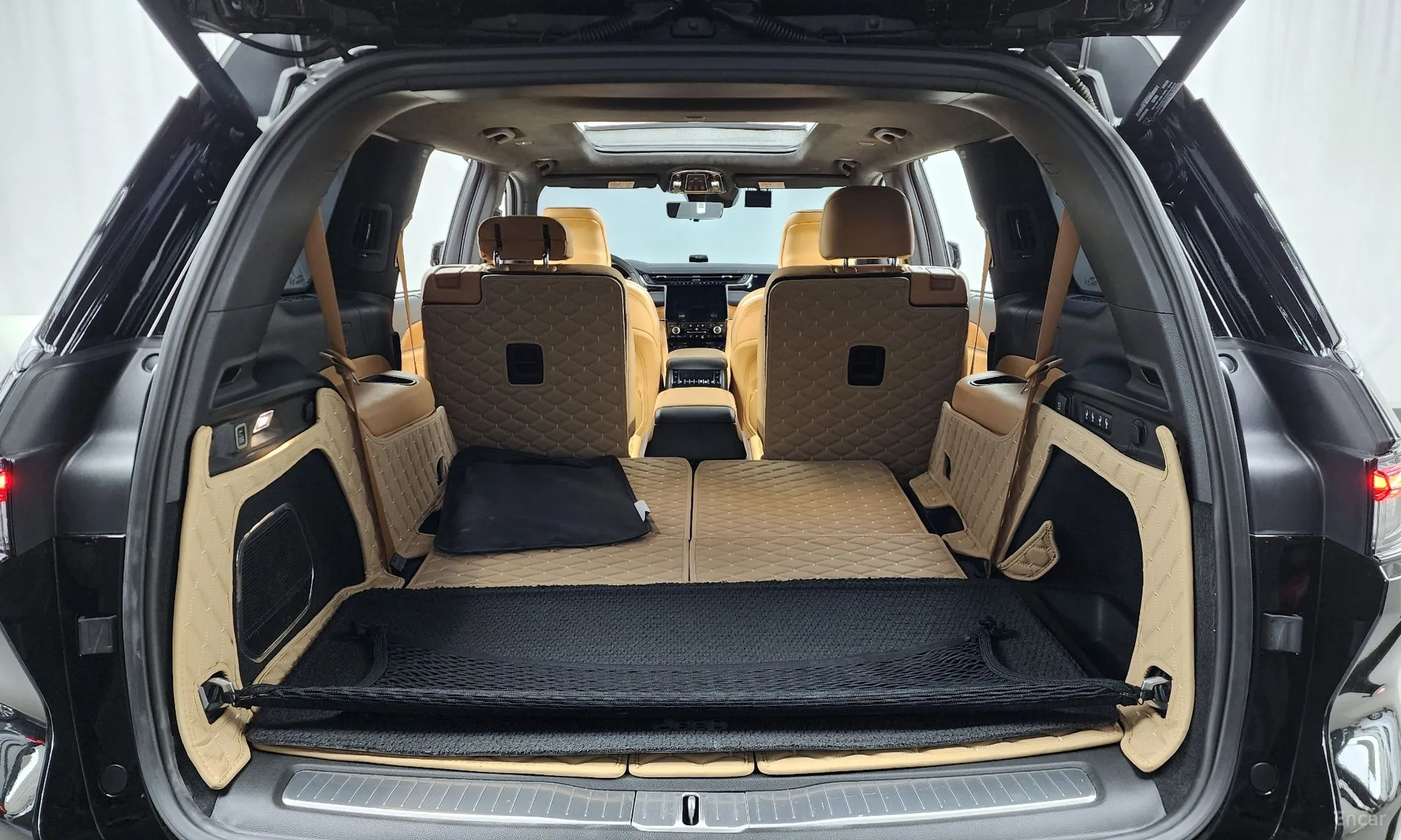 Jeep Grand Cherokee (WL) превью 20