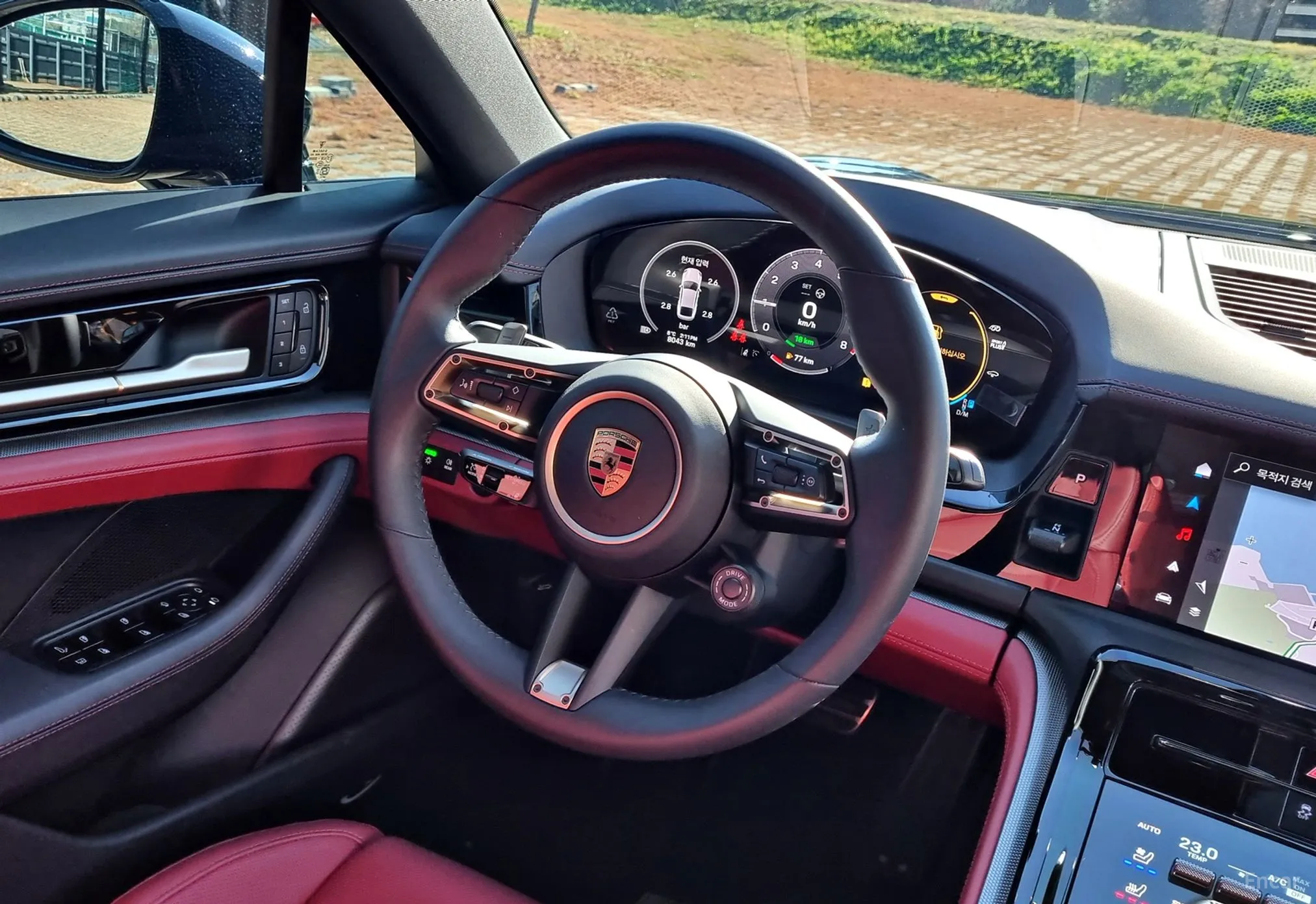 Porsche Panamera (976) превью 12
