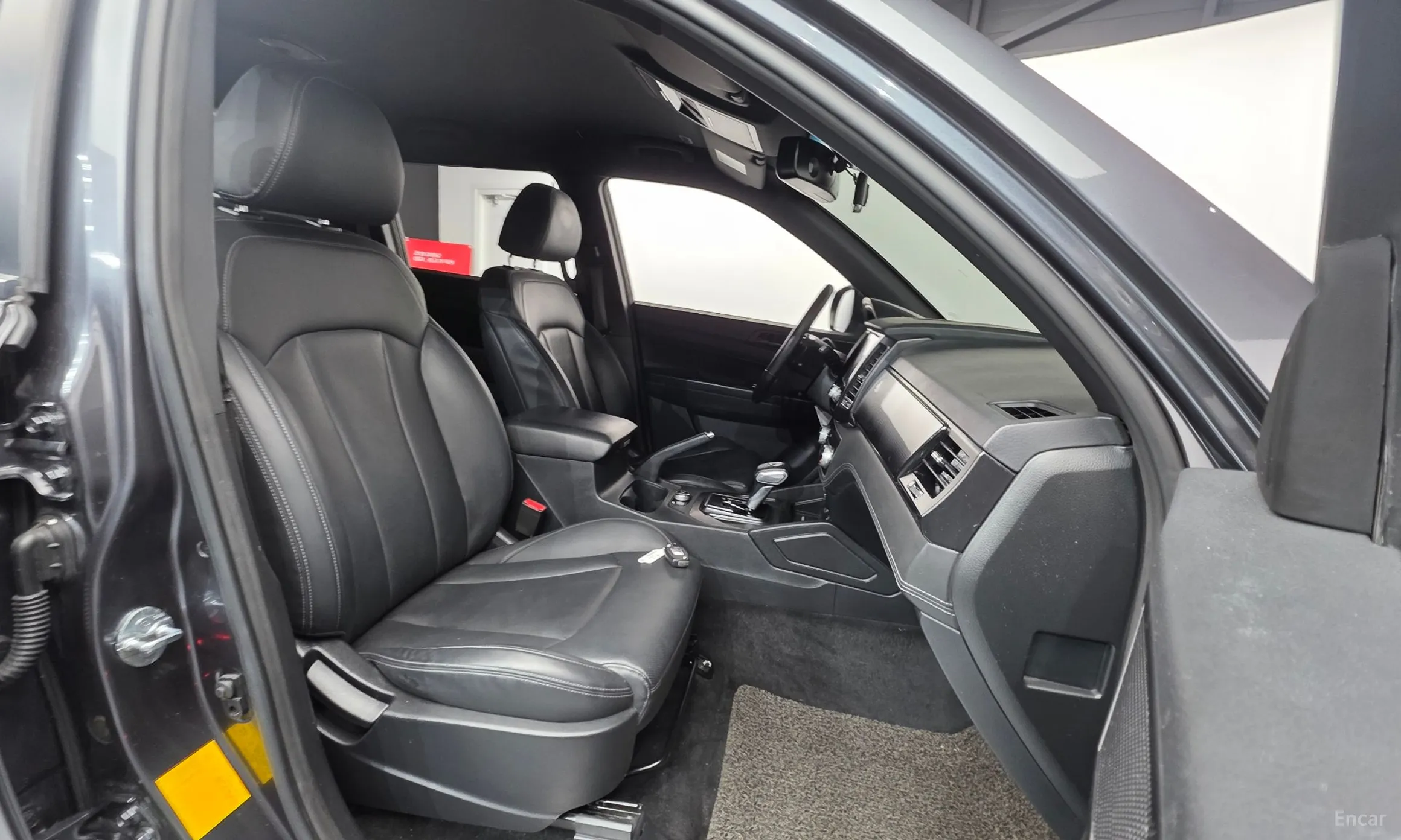KG Mobility (SsangYong) Rexton Sports Khan превью 10