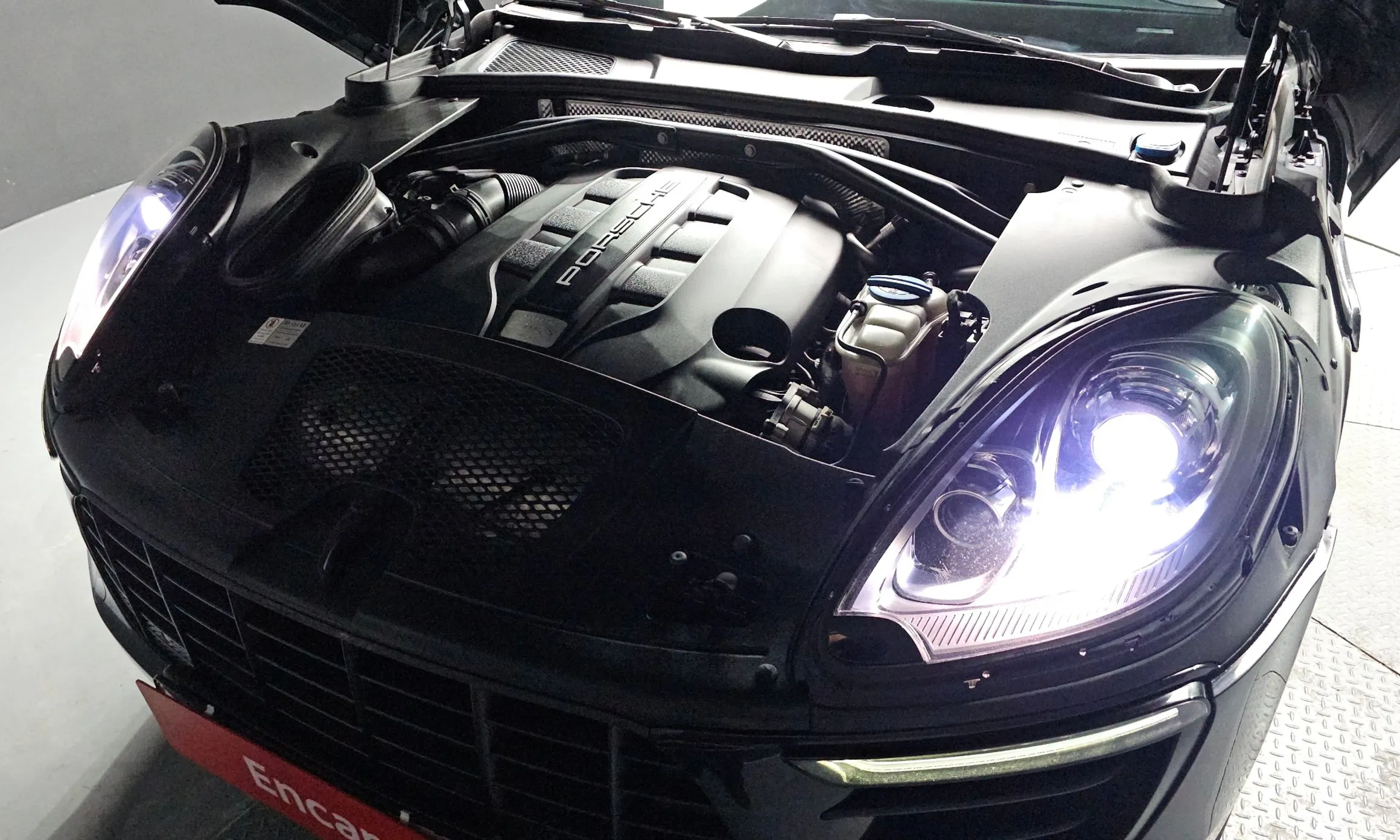 Porsche Macan превью 6