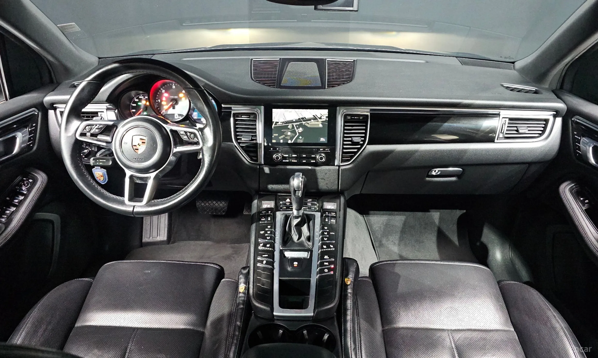 Porsche Macan превью 7