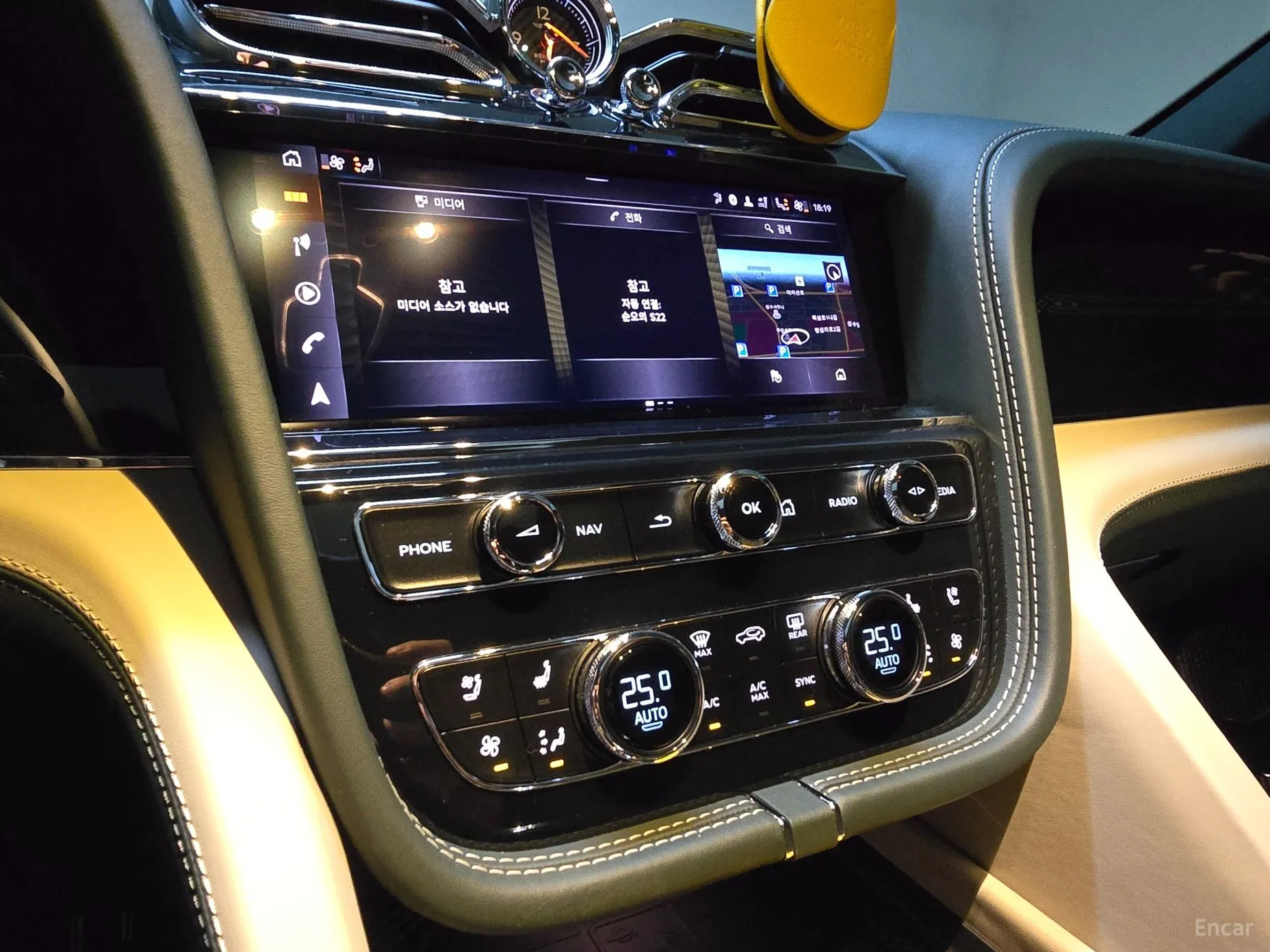 Bentley Bentayga превью 17