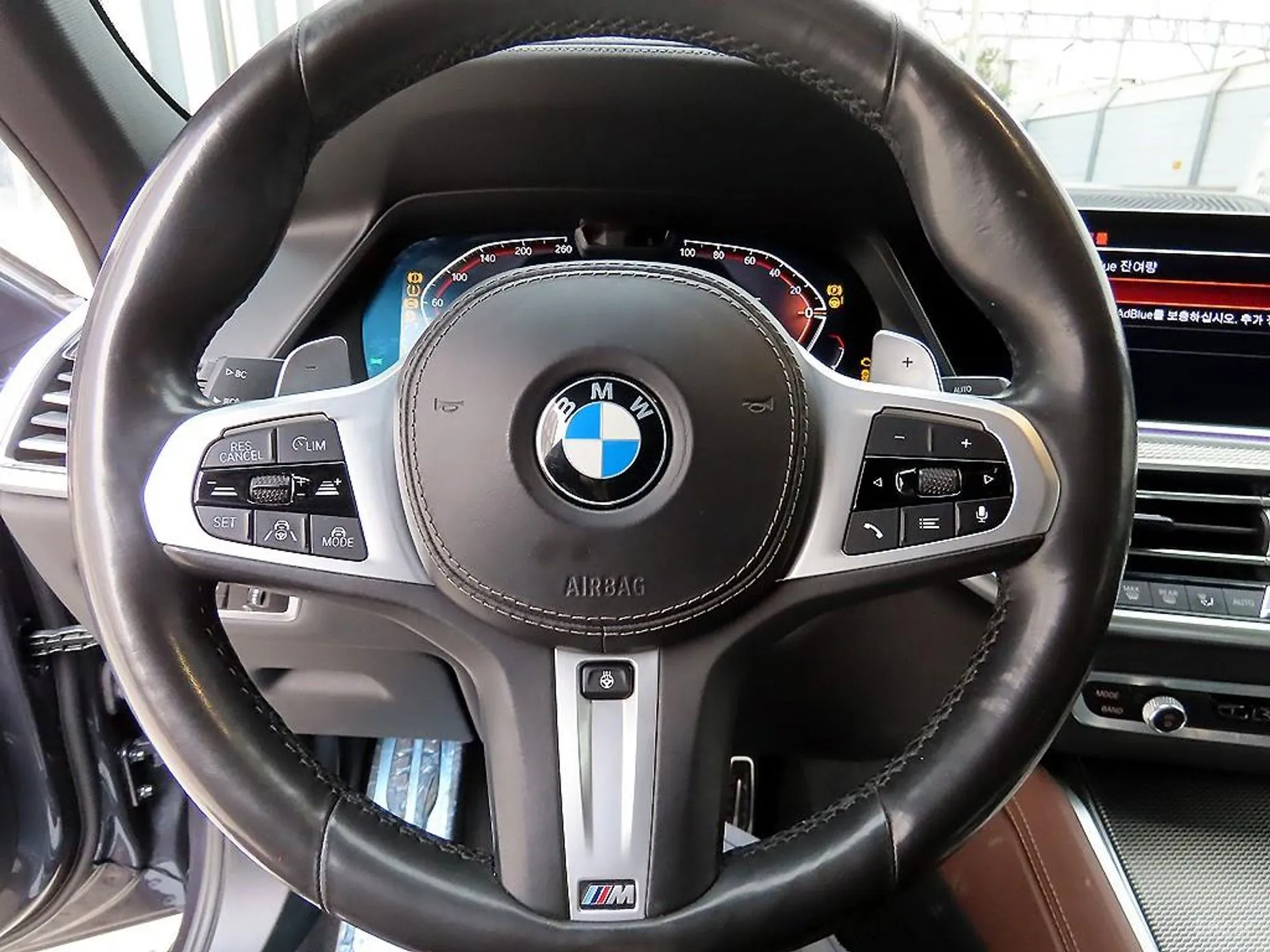 BMW X6 (G06) превью 8