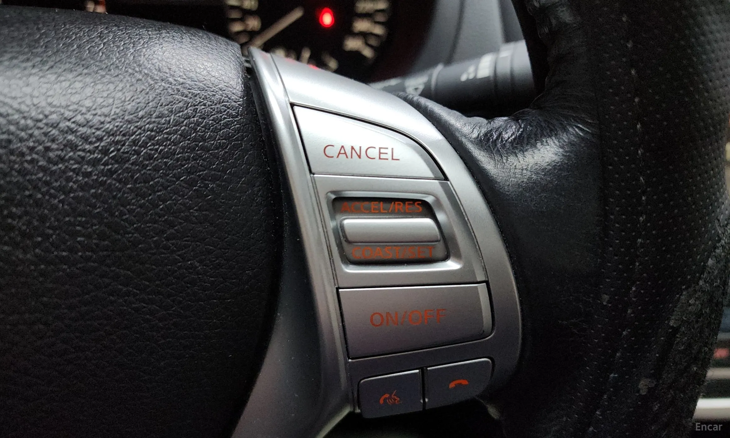 Nissan Altima превью 18