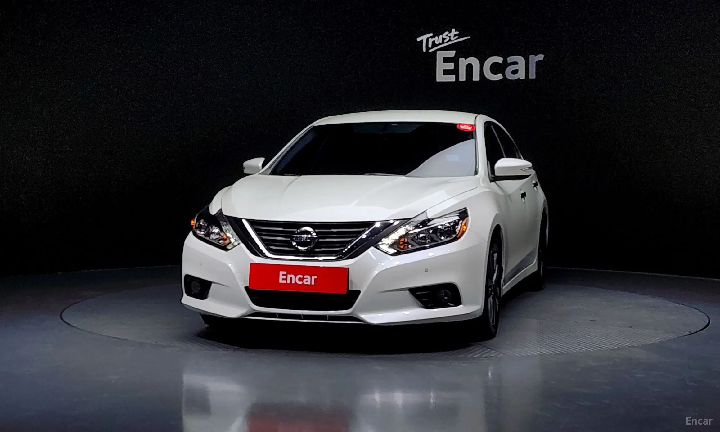 Nissan Altima превью 3