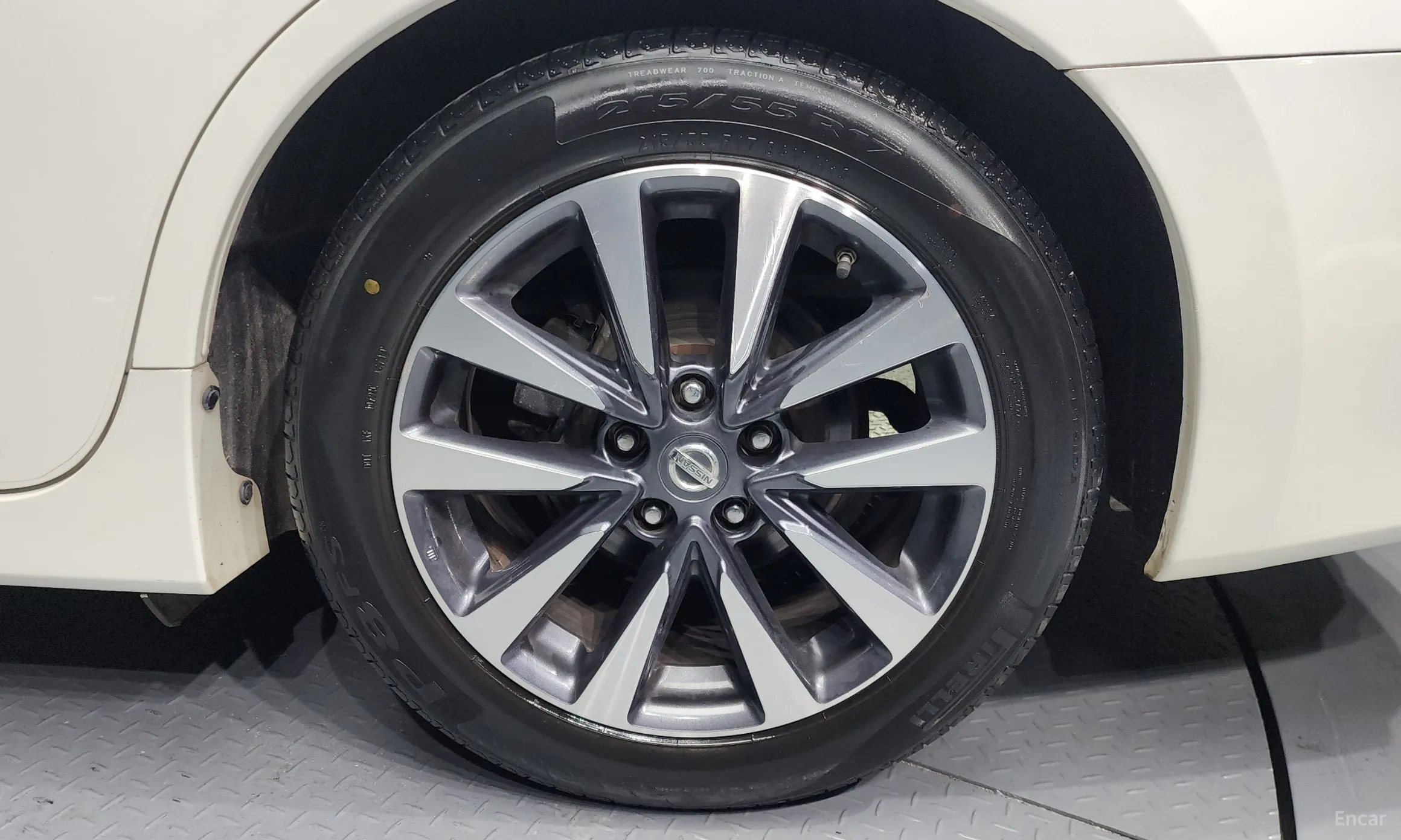 Nissan Altima превью 5