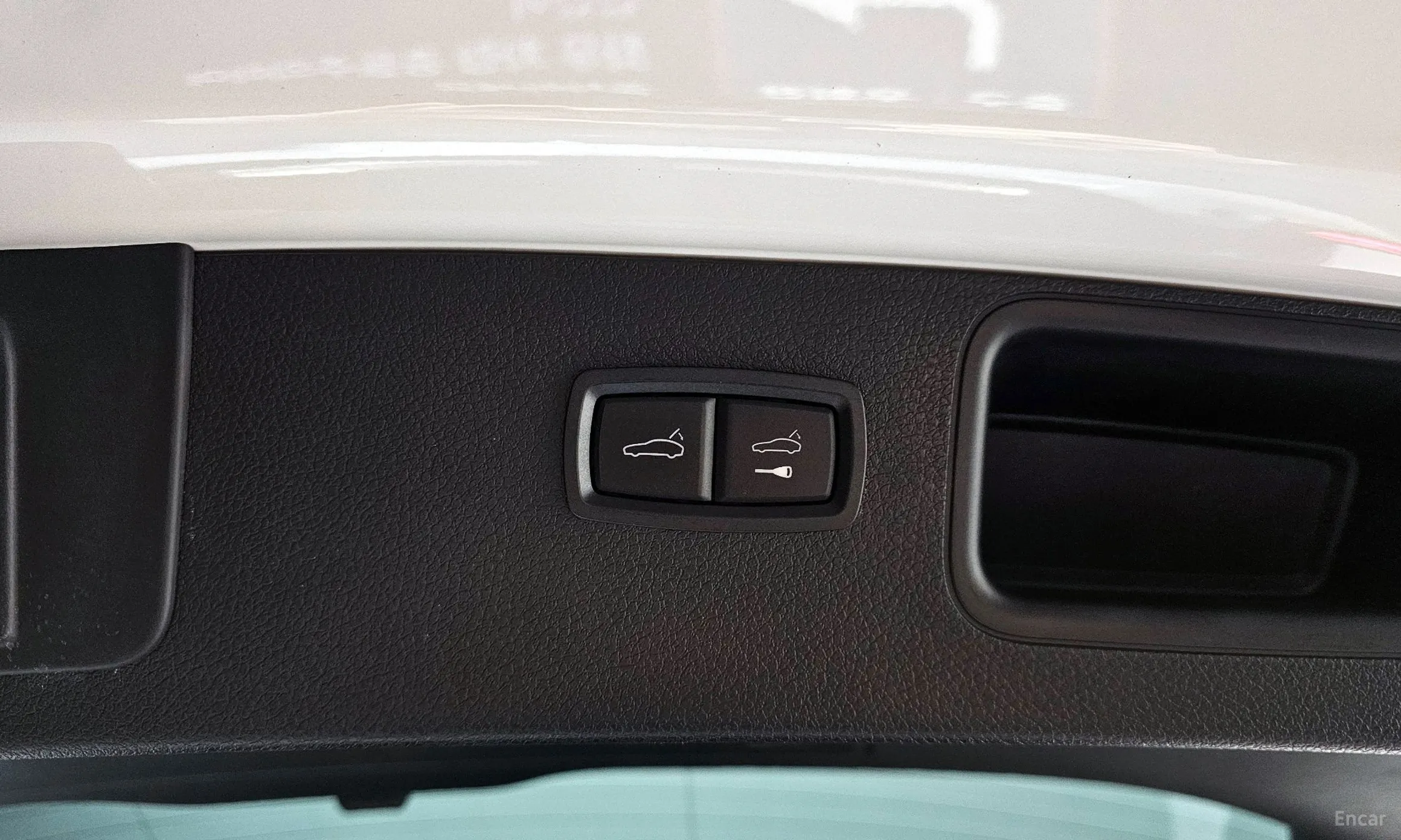 Porsche Macan превью 20
