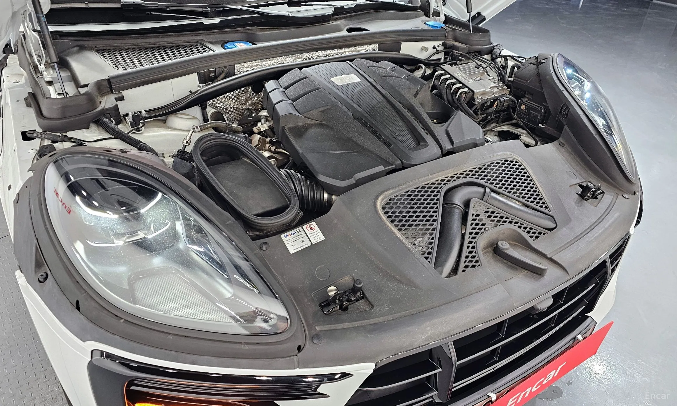 Porsche Macan превью 6