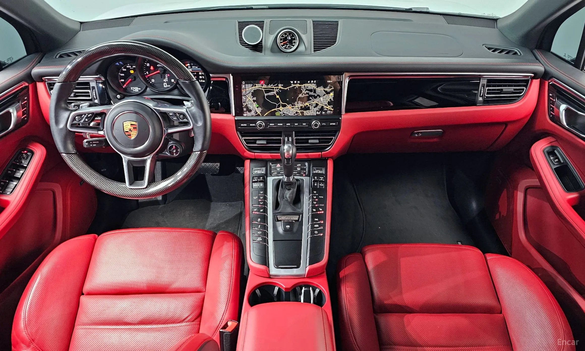 Porsche Macan превью 7