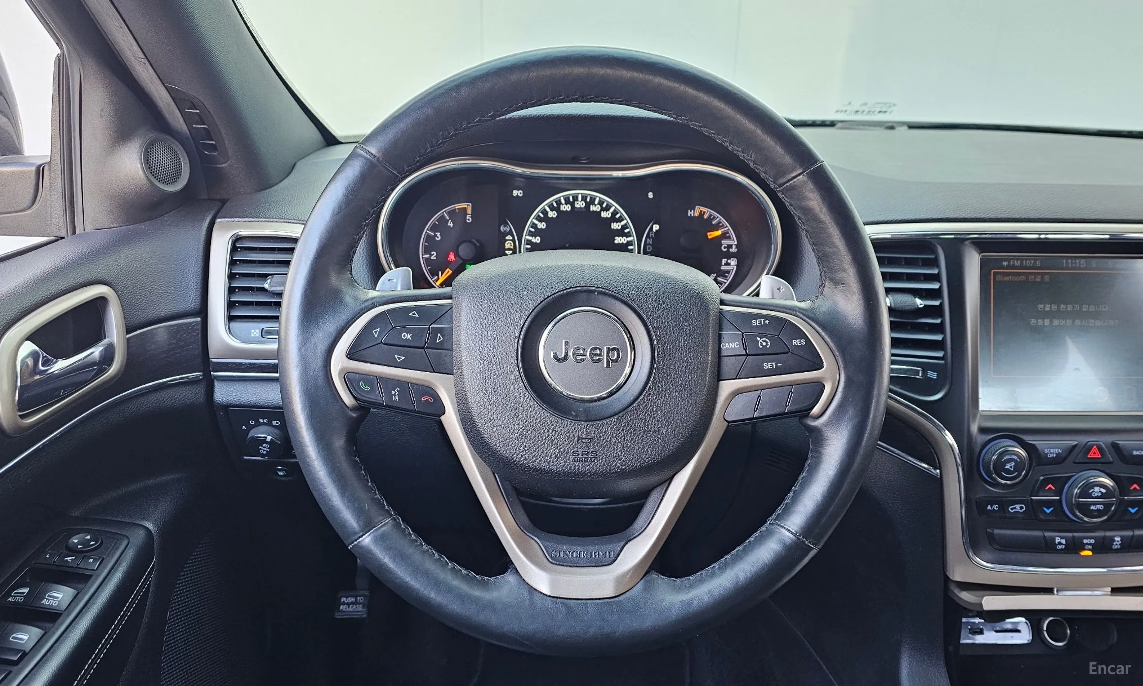 Jeep Grand Cherokee превью 13