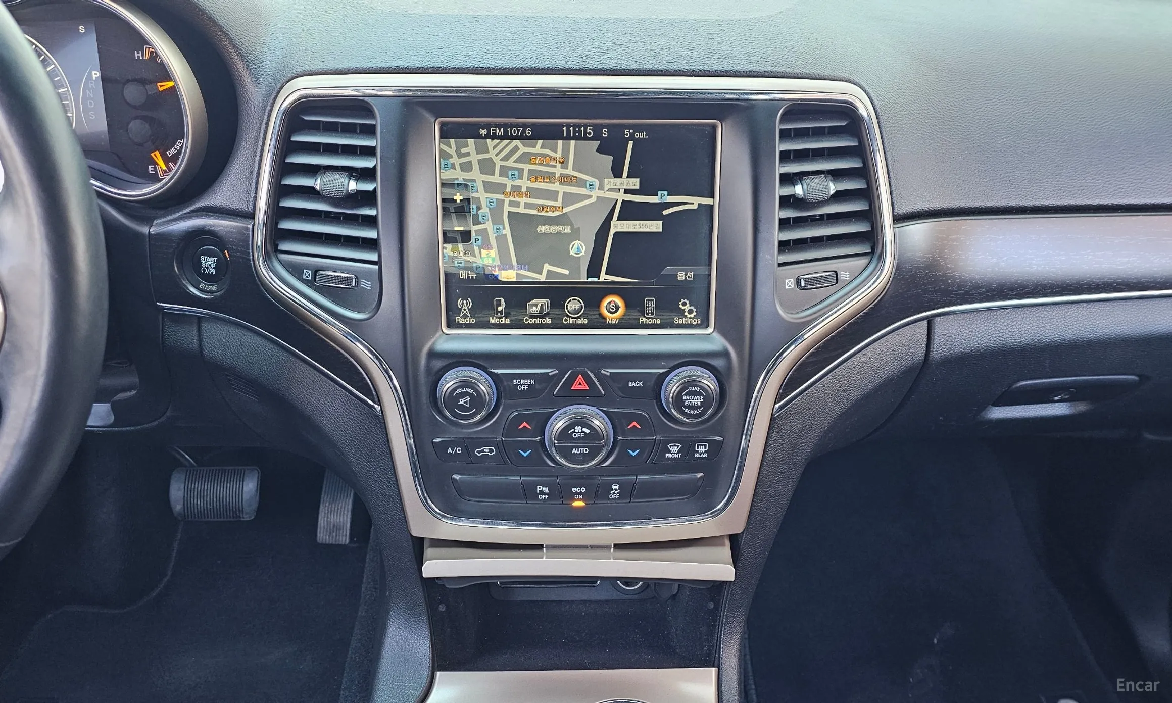 Jeep Grand Cherokee превью 14