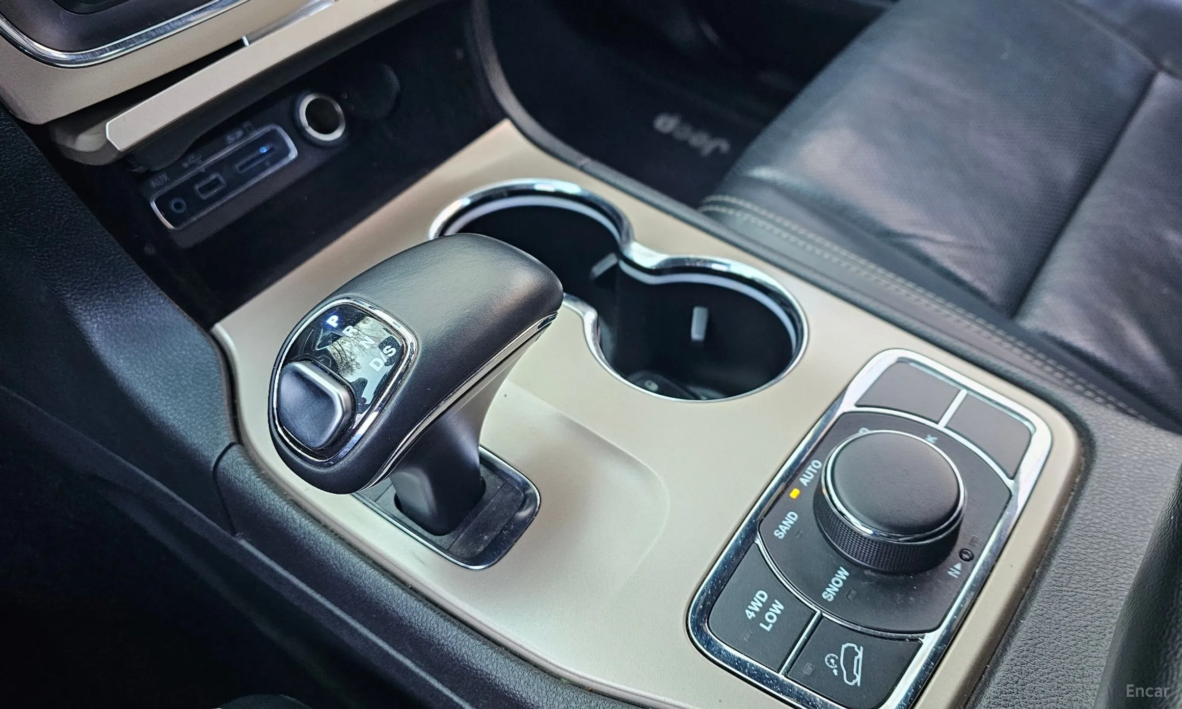 Jeep Grand Cherokee превью 9