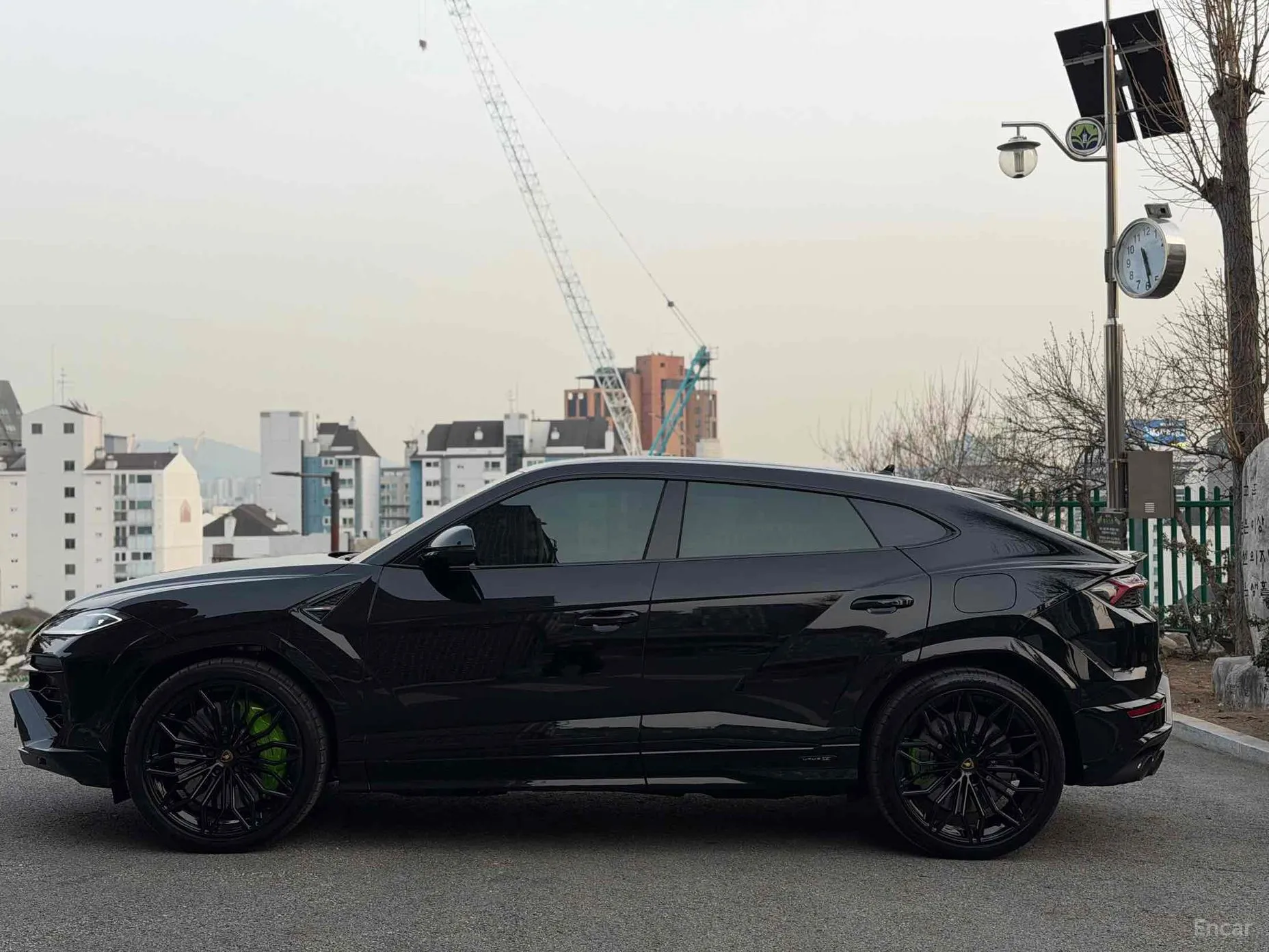 Lamborghini Urus превью 3