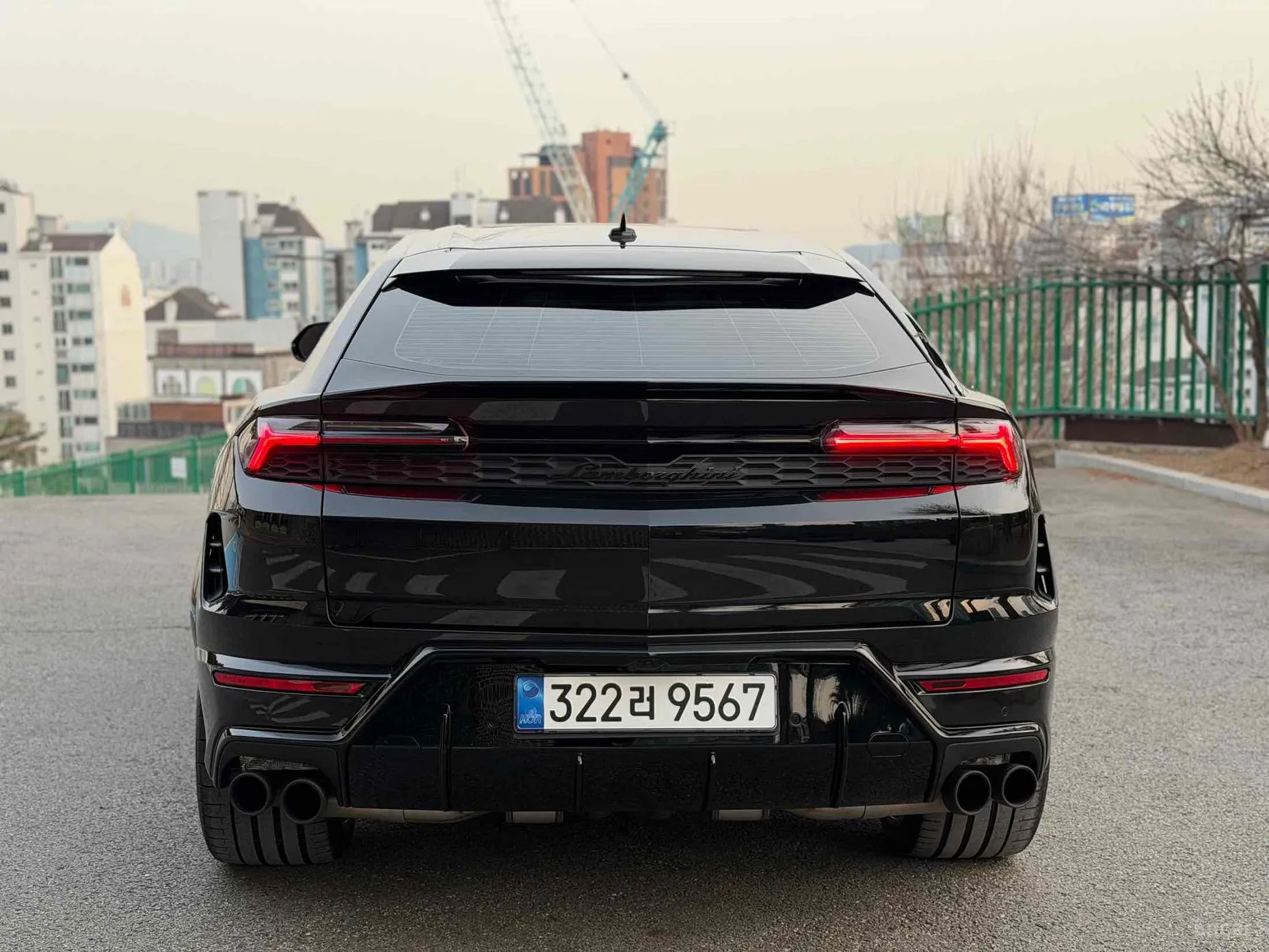 Lamborghini Urus превью 5