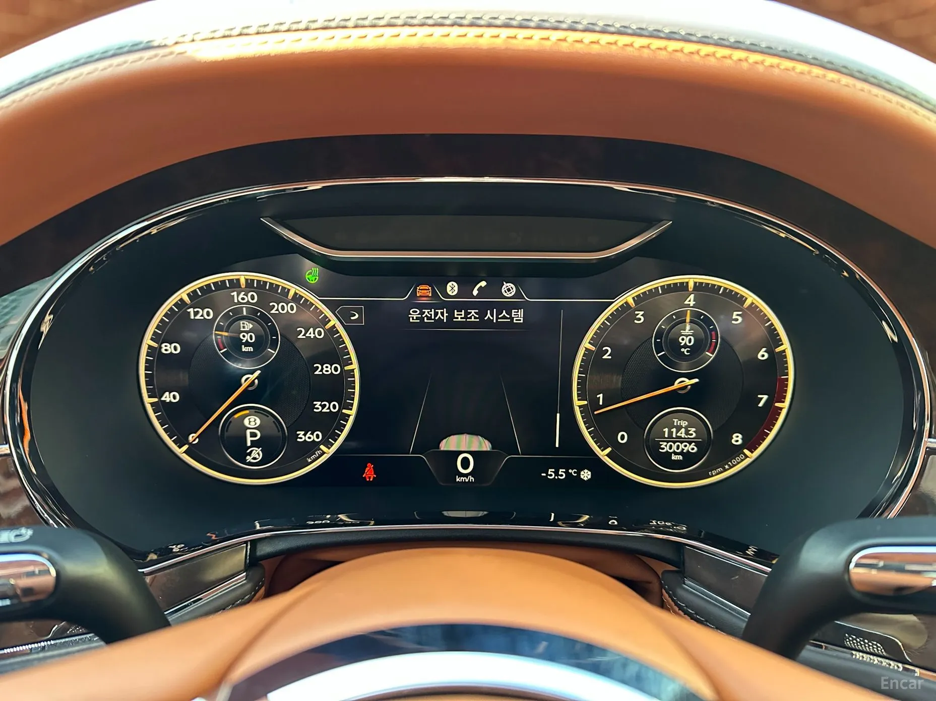 Bentley Flying Spur 3rd Generation превью 8