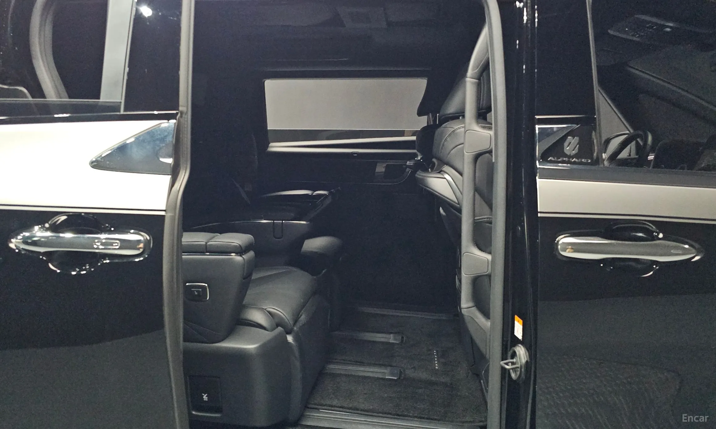 Toyota Alphard 4th Generation превью 12