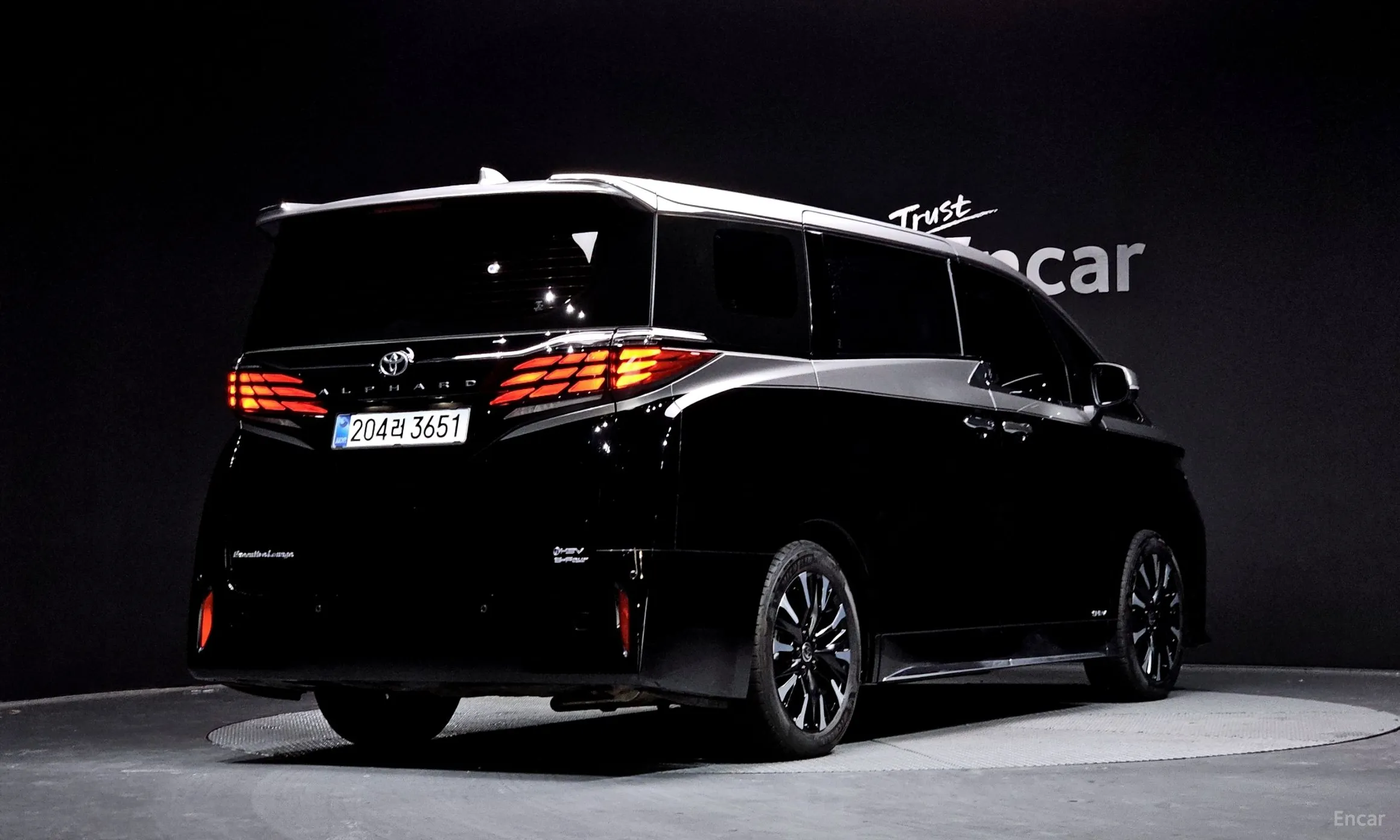 Toyota Alphard 4th Generation превью 2