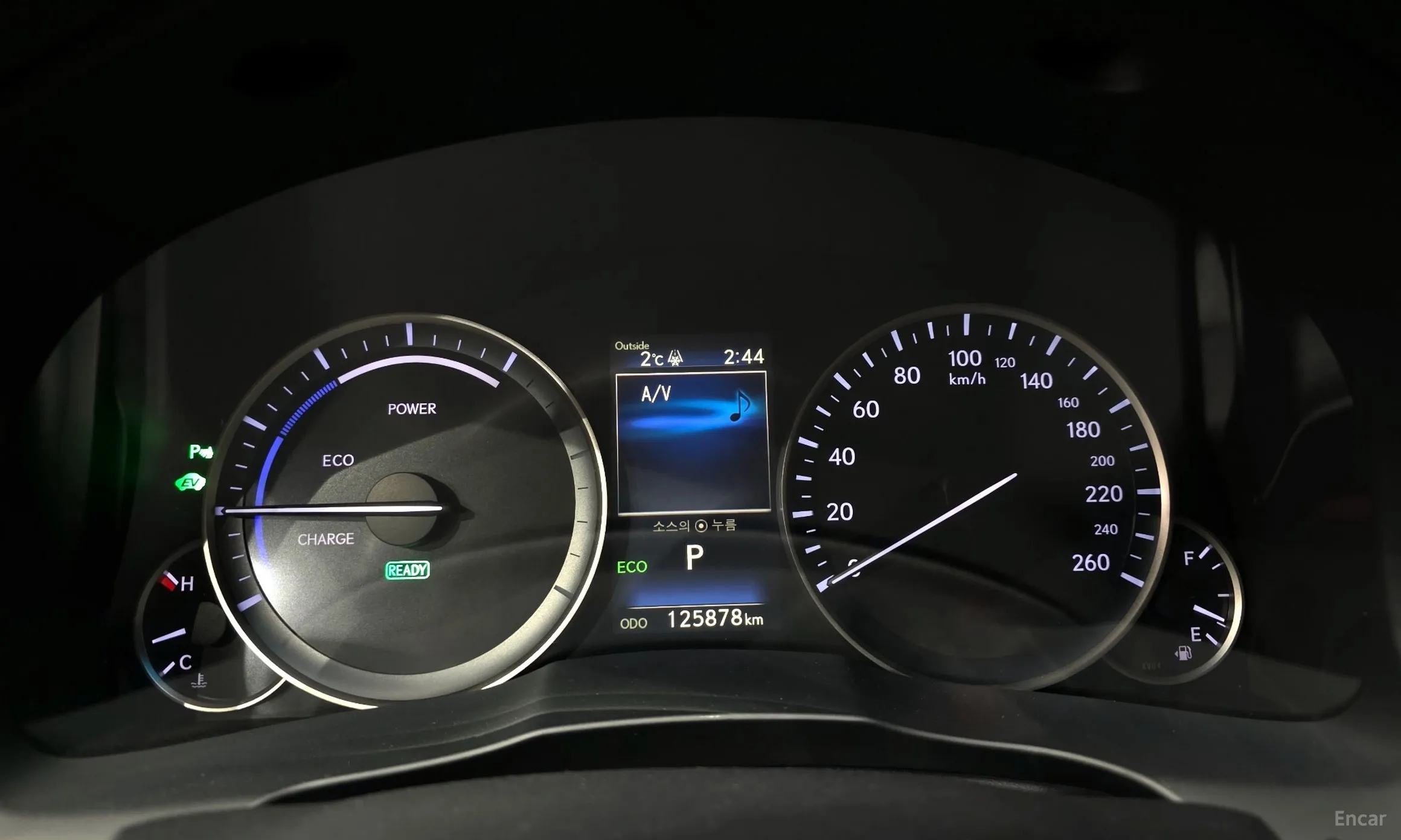 Lexus New ES300h превью 8