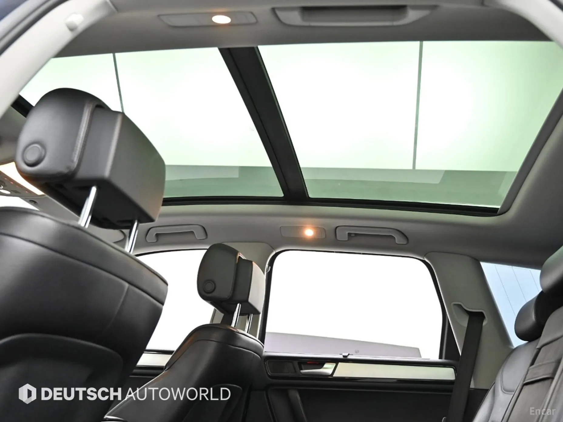 Volkswagen New Touareg превью 19