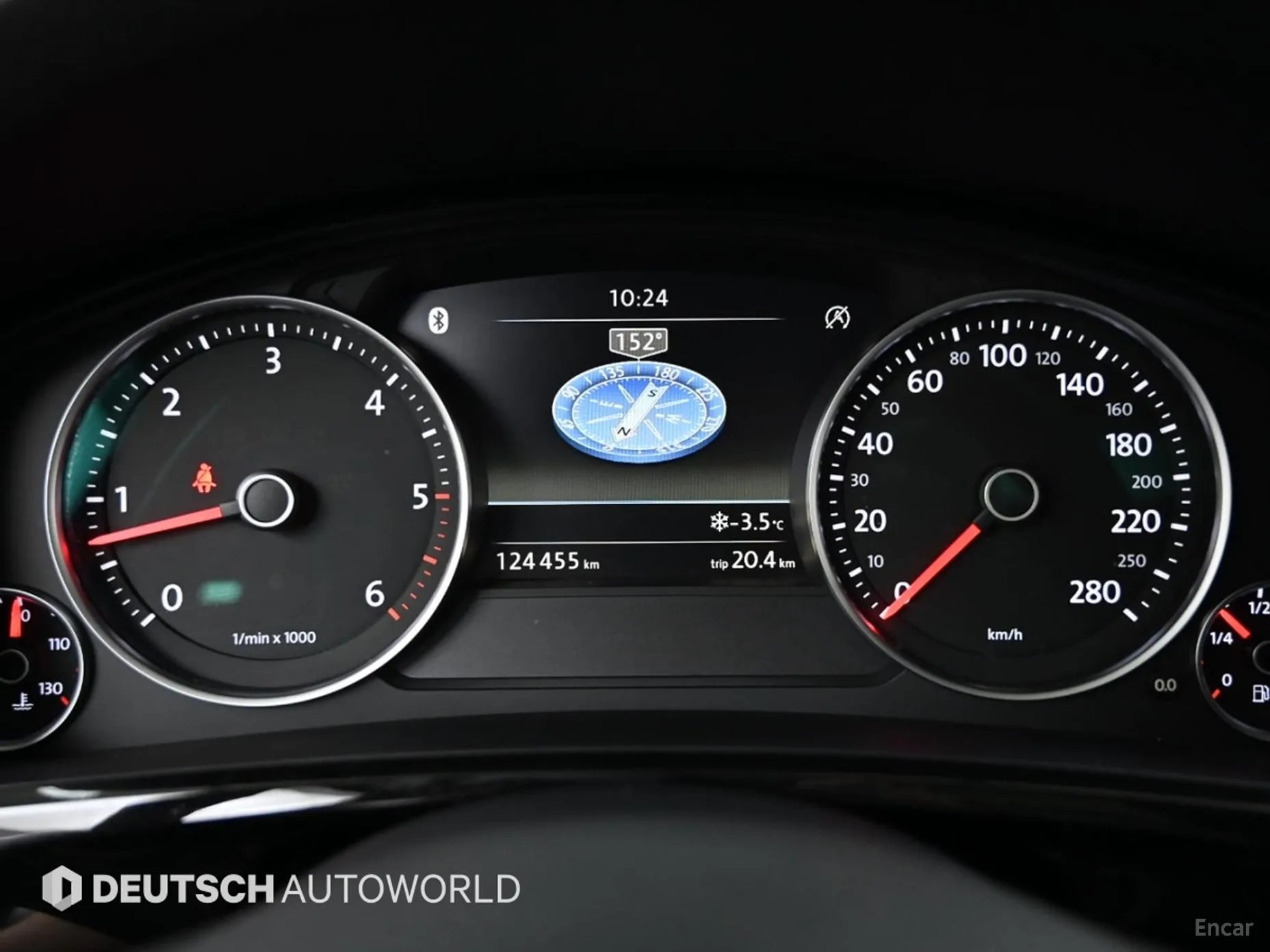 Volkswagen New Touareg превью 8