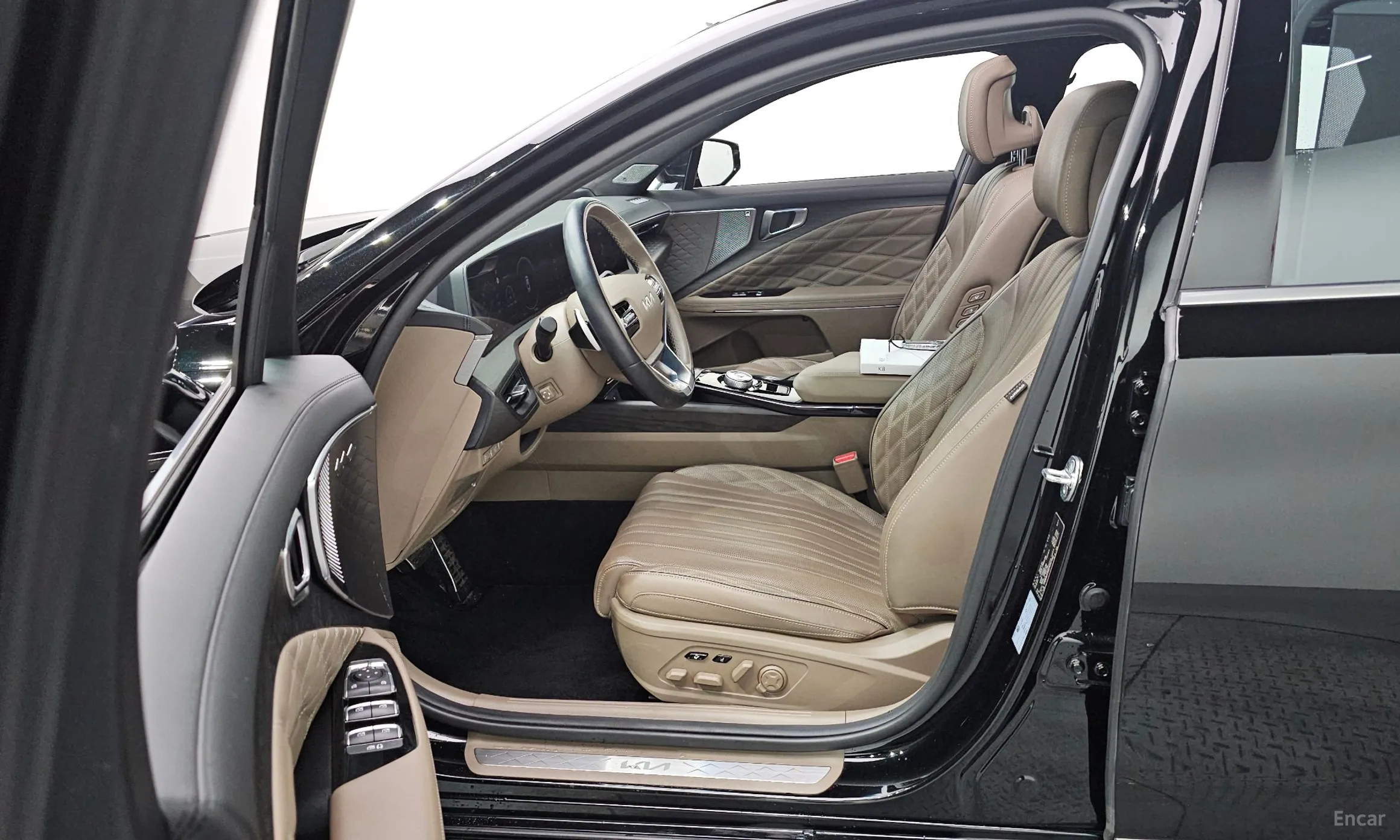 Kia K8 превью 10