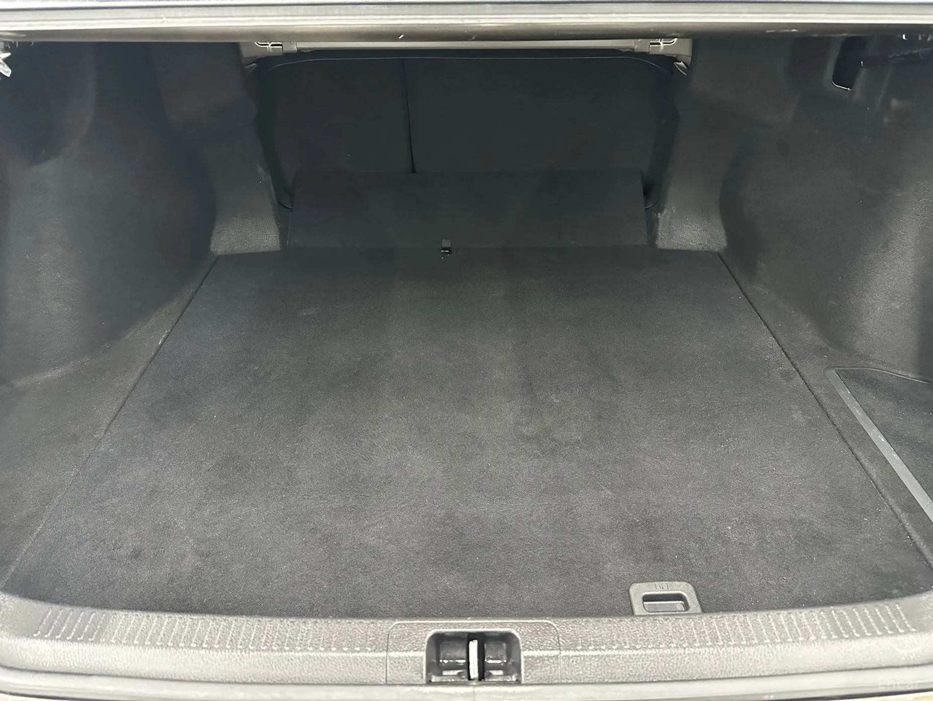 Toyota Camry (XV70) превью 20
